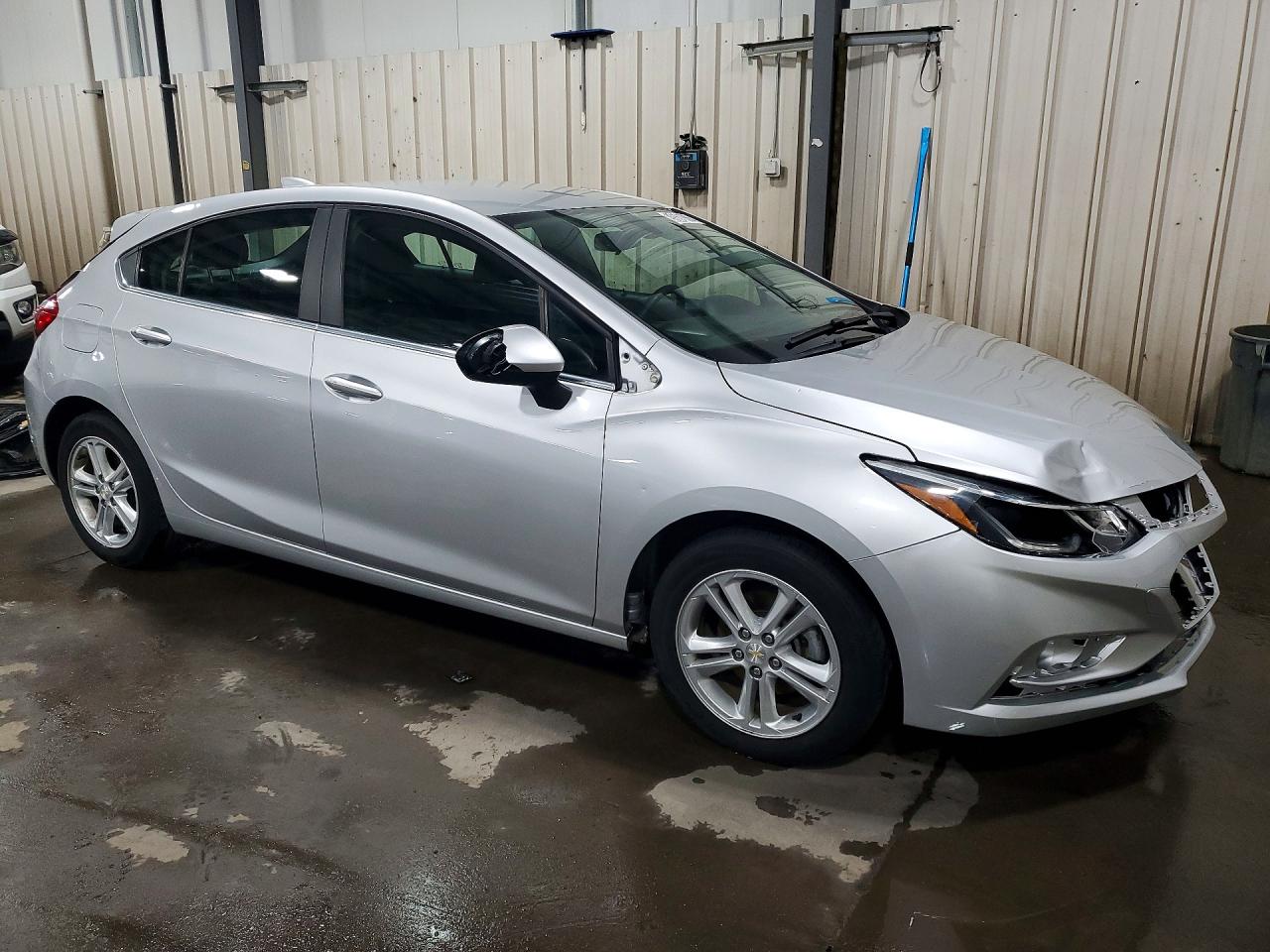 2017 CHEVROLET CRUZE