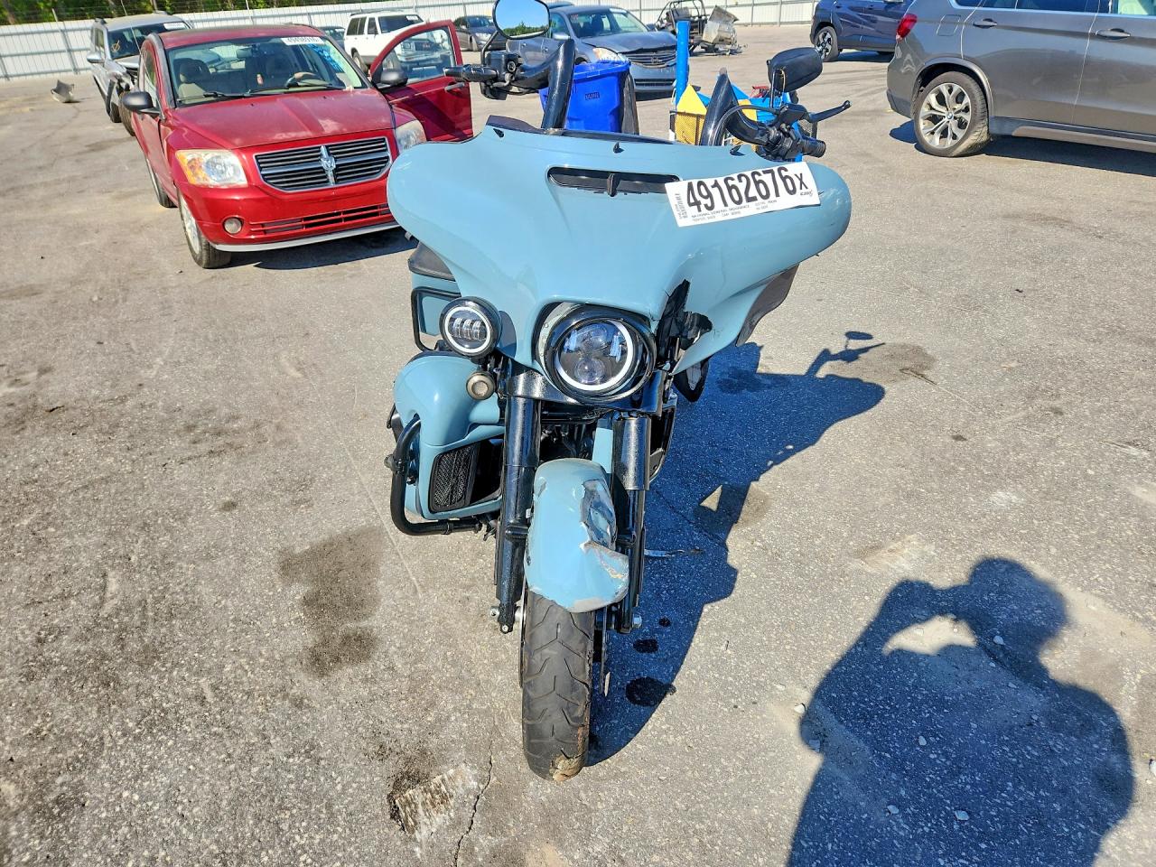 2024 HARLEY-DAVIDSON FL