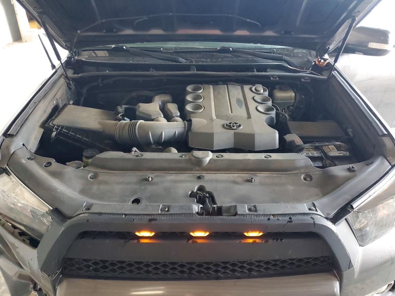 2010 TOYOTA 4RUNNER
