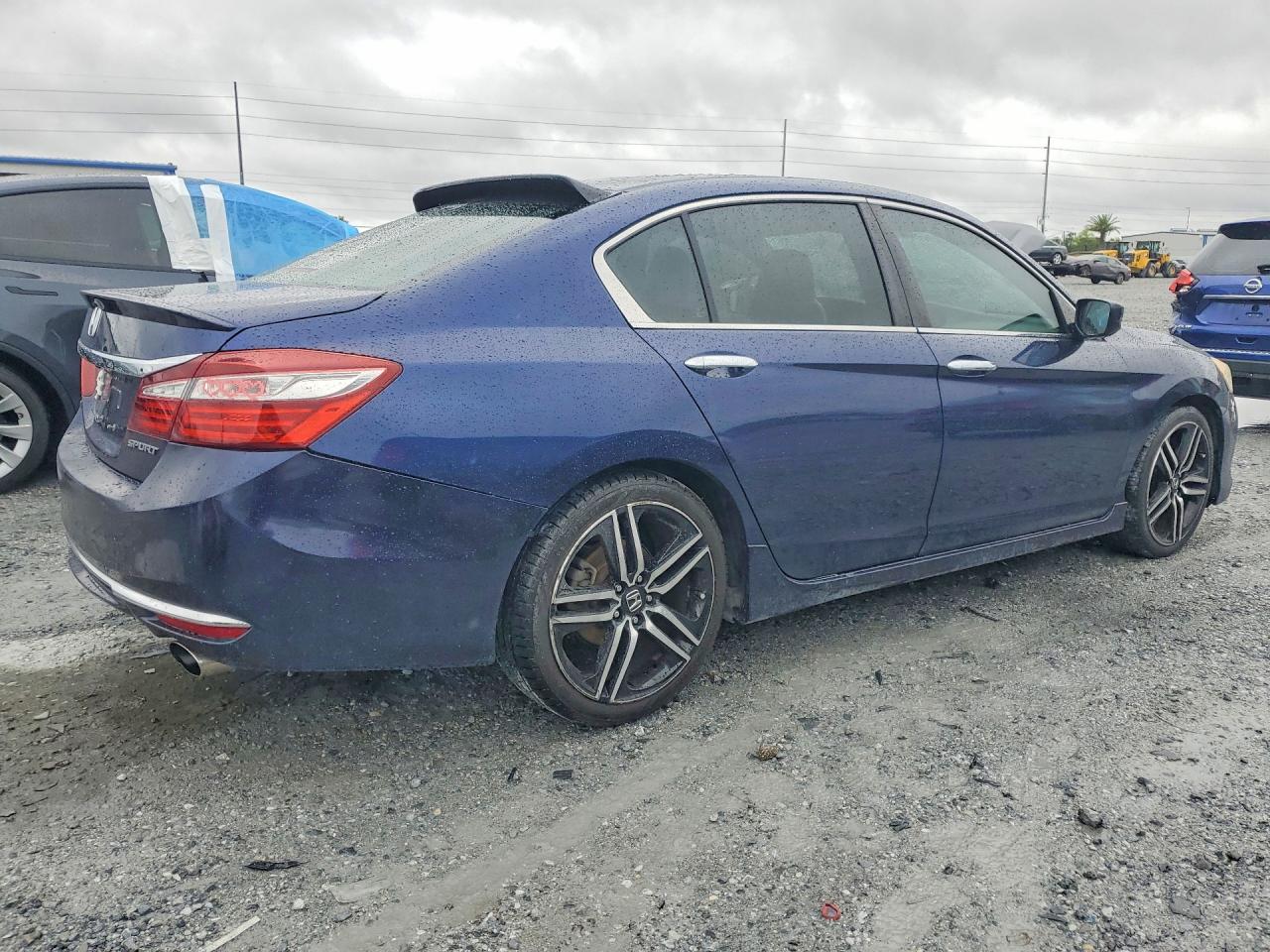 2016 HONDA ACCORD