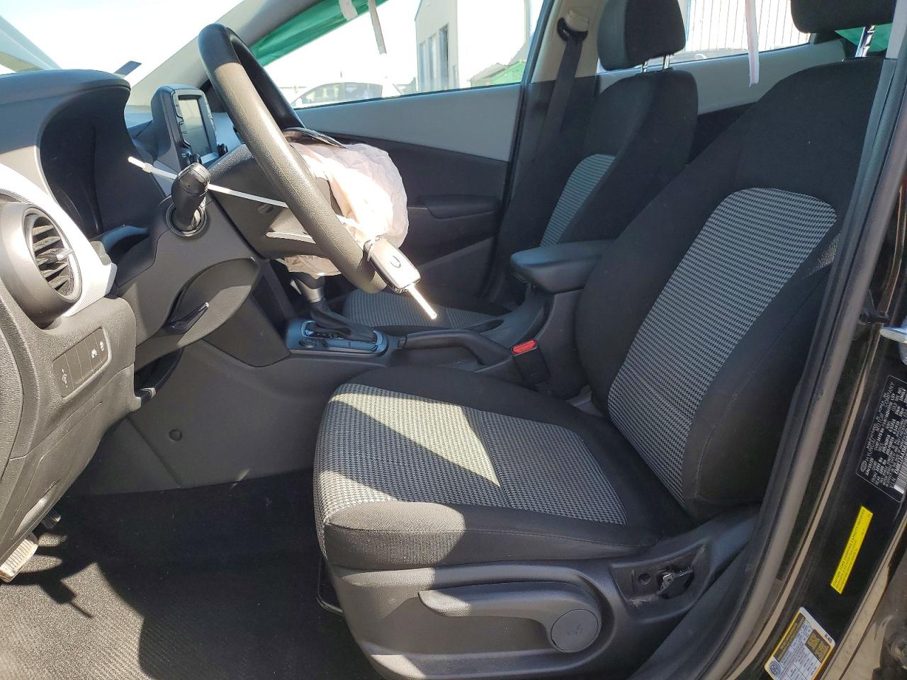 2021 HYUNDAI KONA