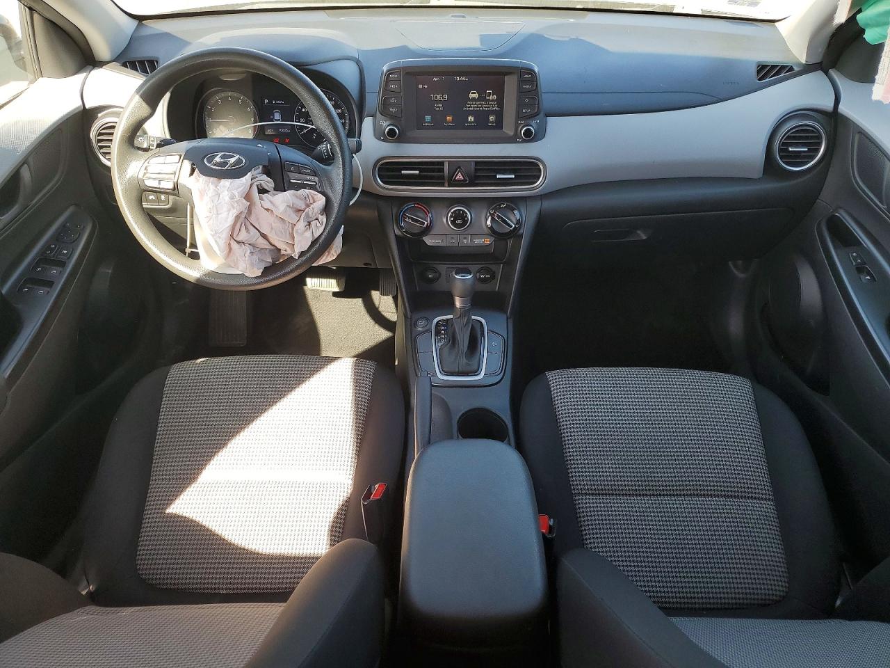 2021 HYUNDAI KONA