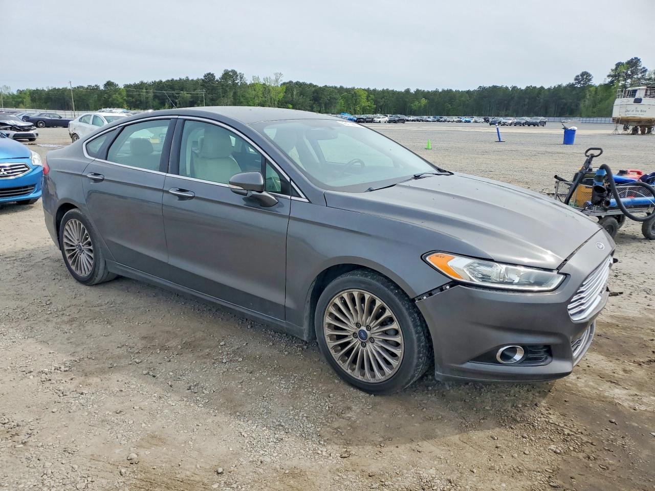 2016 FORD FUSION