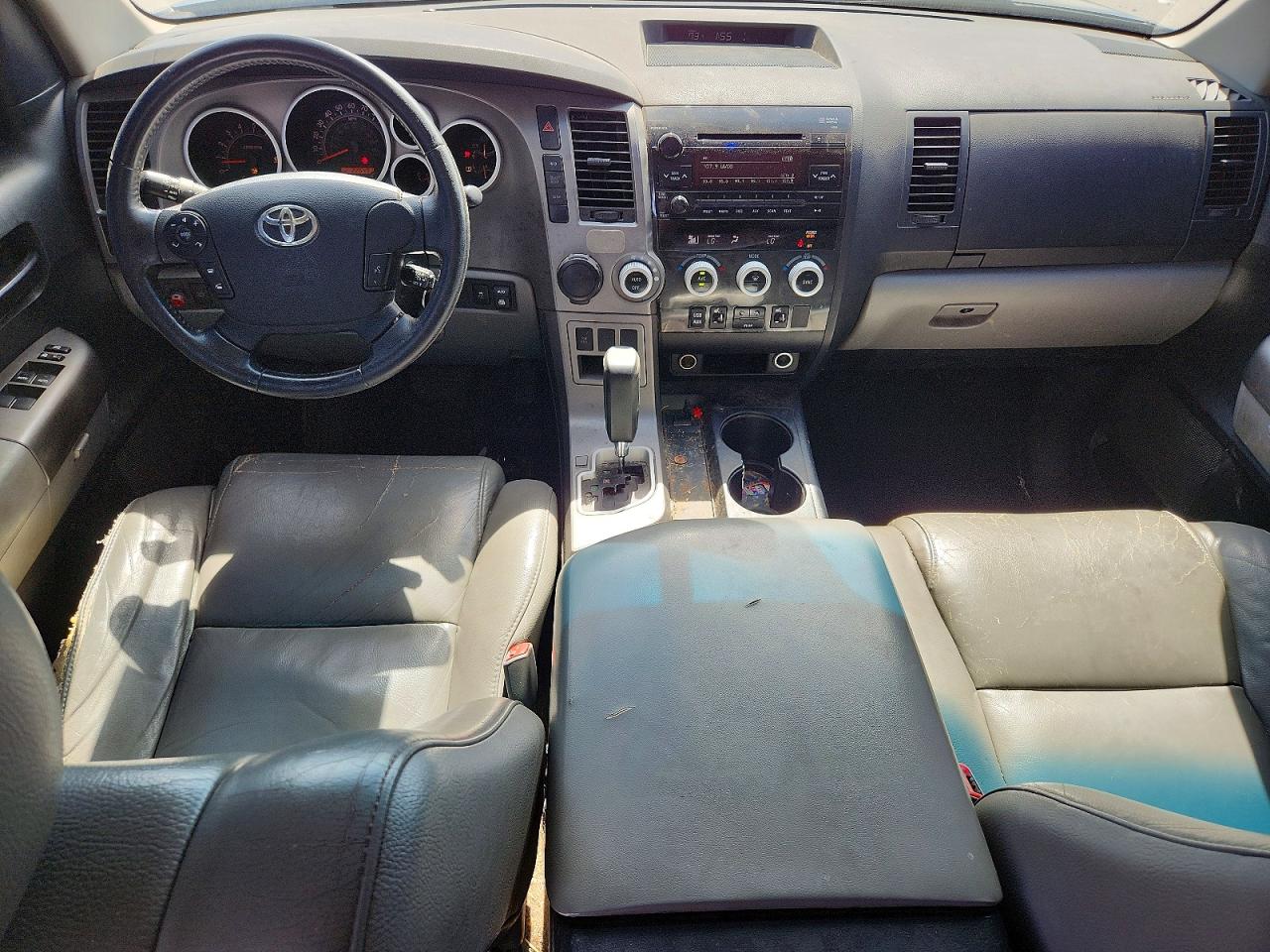 2013 TOYOTA SEQUOIA
