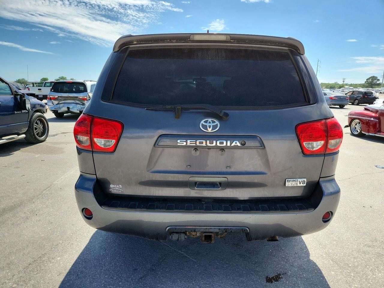 2013 TOYOTA SEQUOIA
