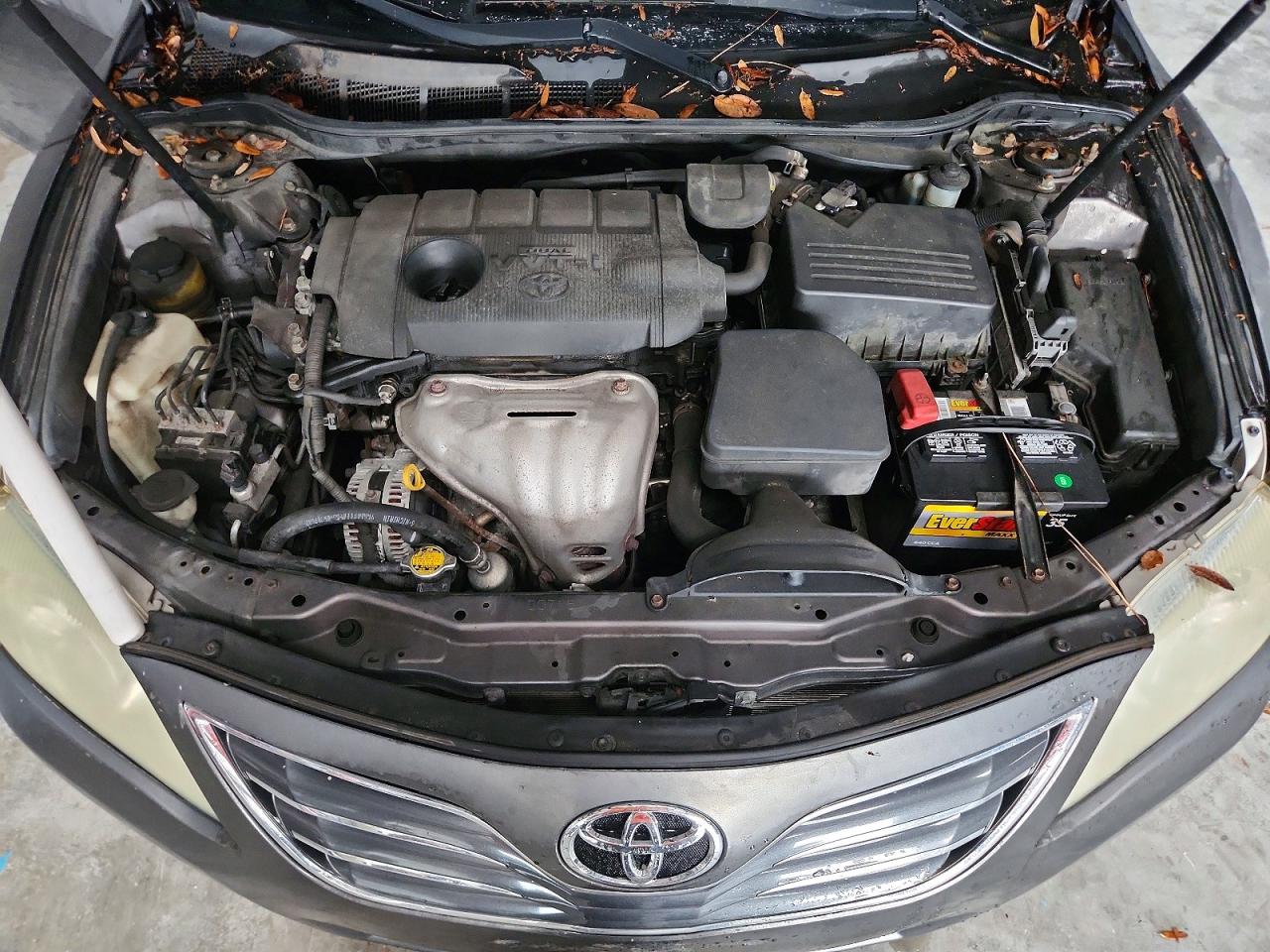 2011 TOYOTA CAMRY