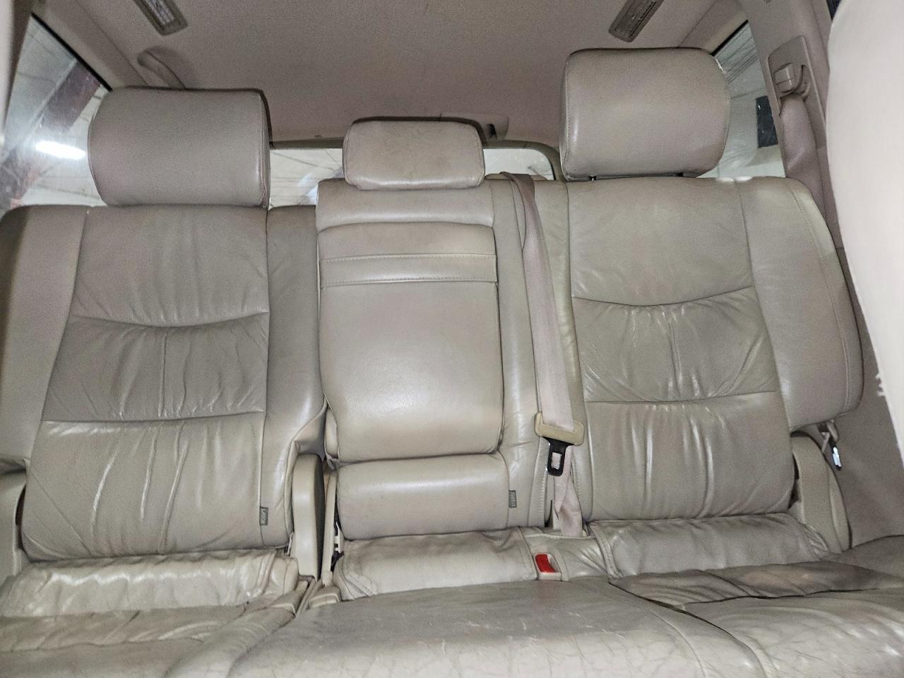 2003 LEXUS GX