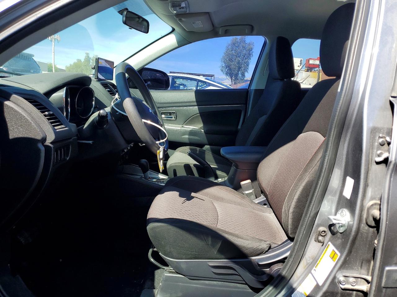 2018 MITSUBISHI OUTLANDER