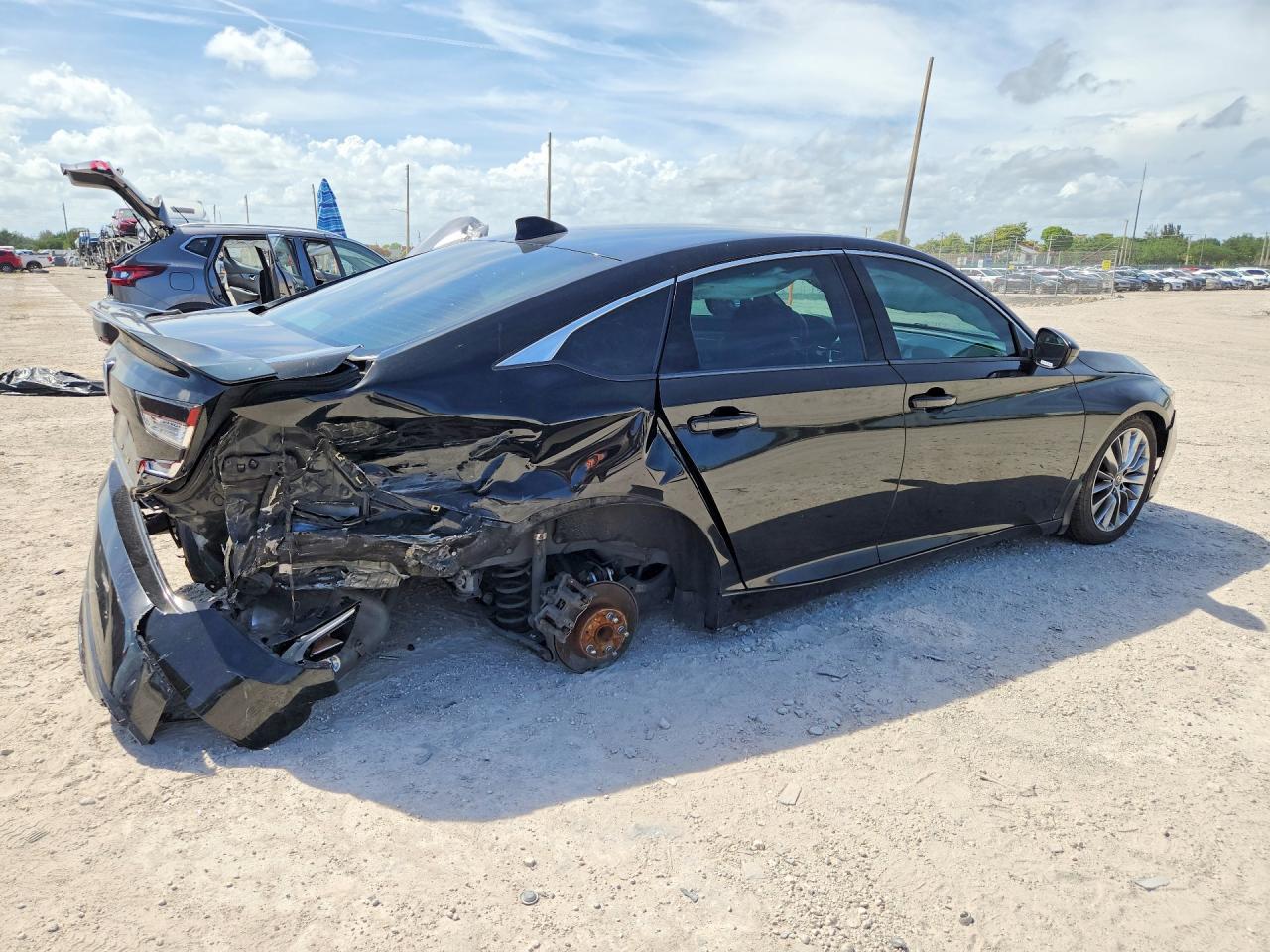 2019 HONDA ACCORD