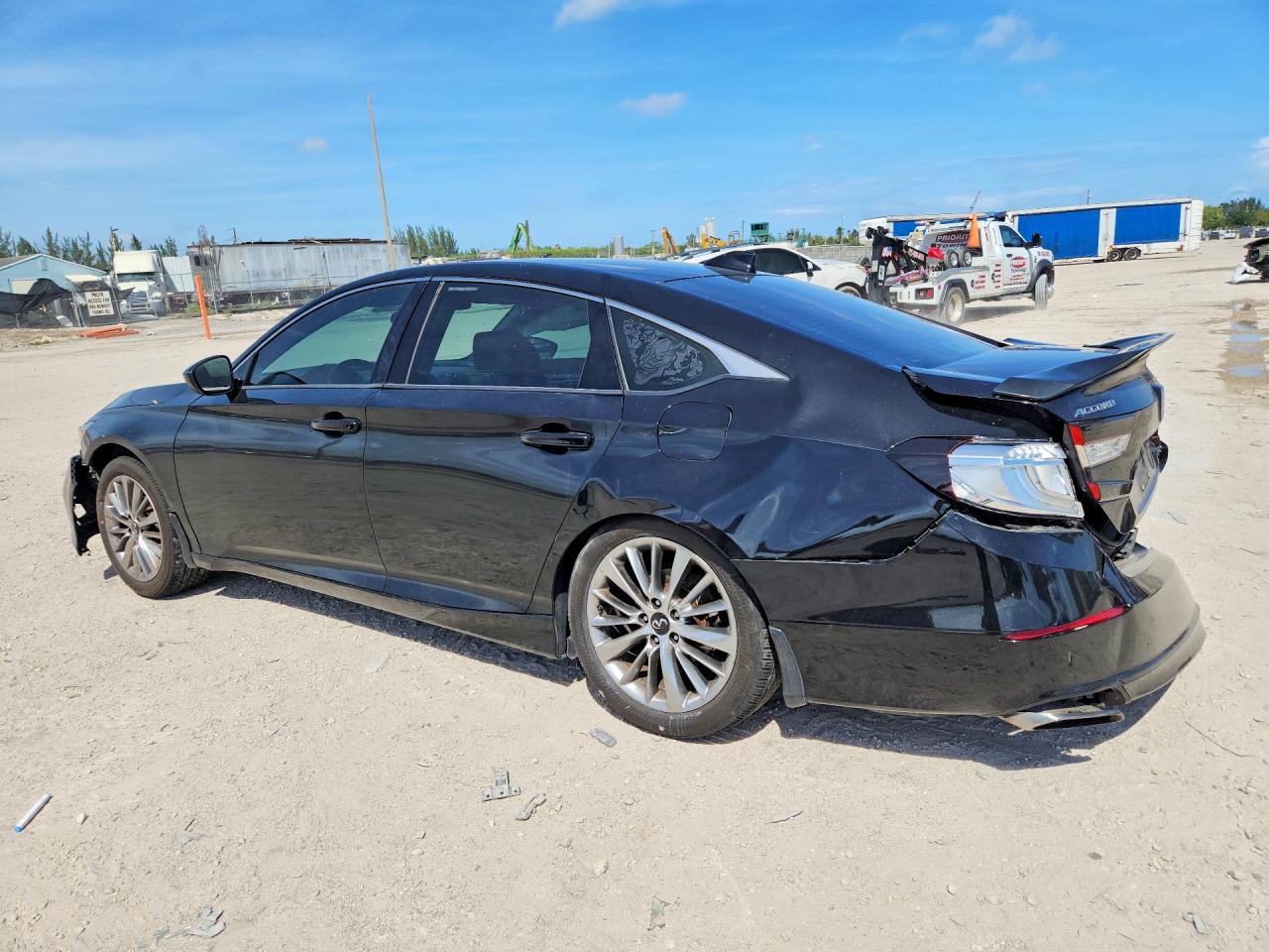 2019 HONDA ACCORD