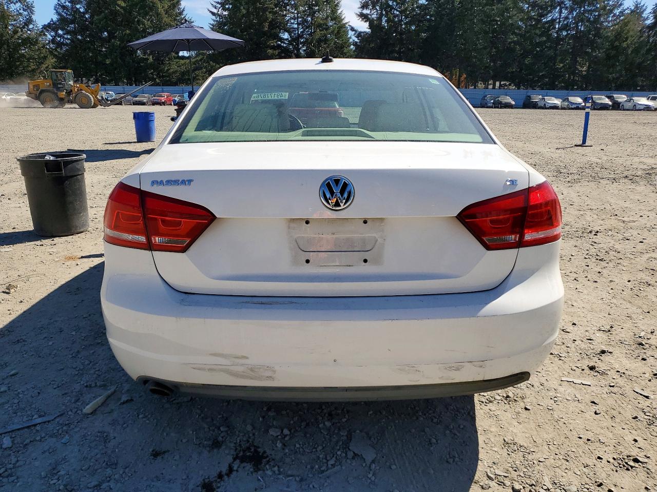 2013 VOLKSWAGEN PASSAT