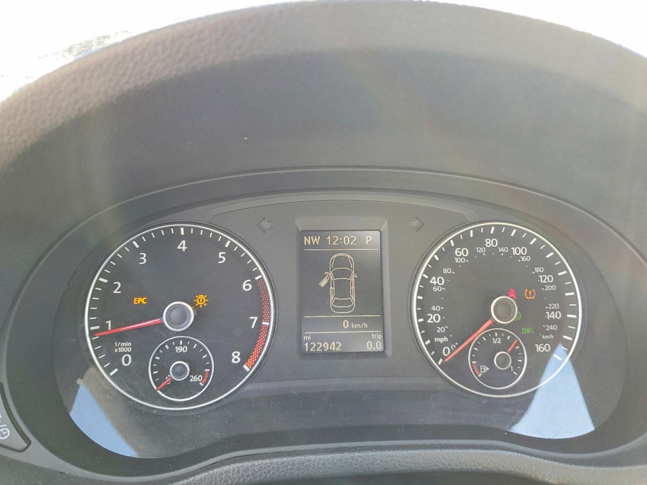 2013 VOLKSWAGEN PASSAT