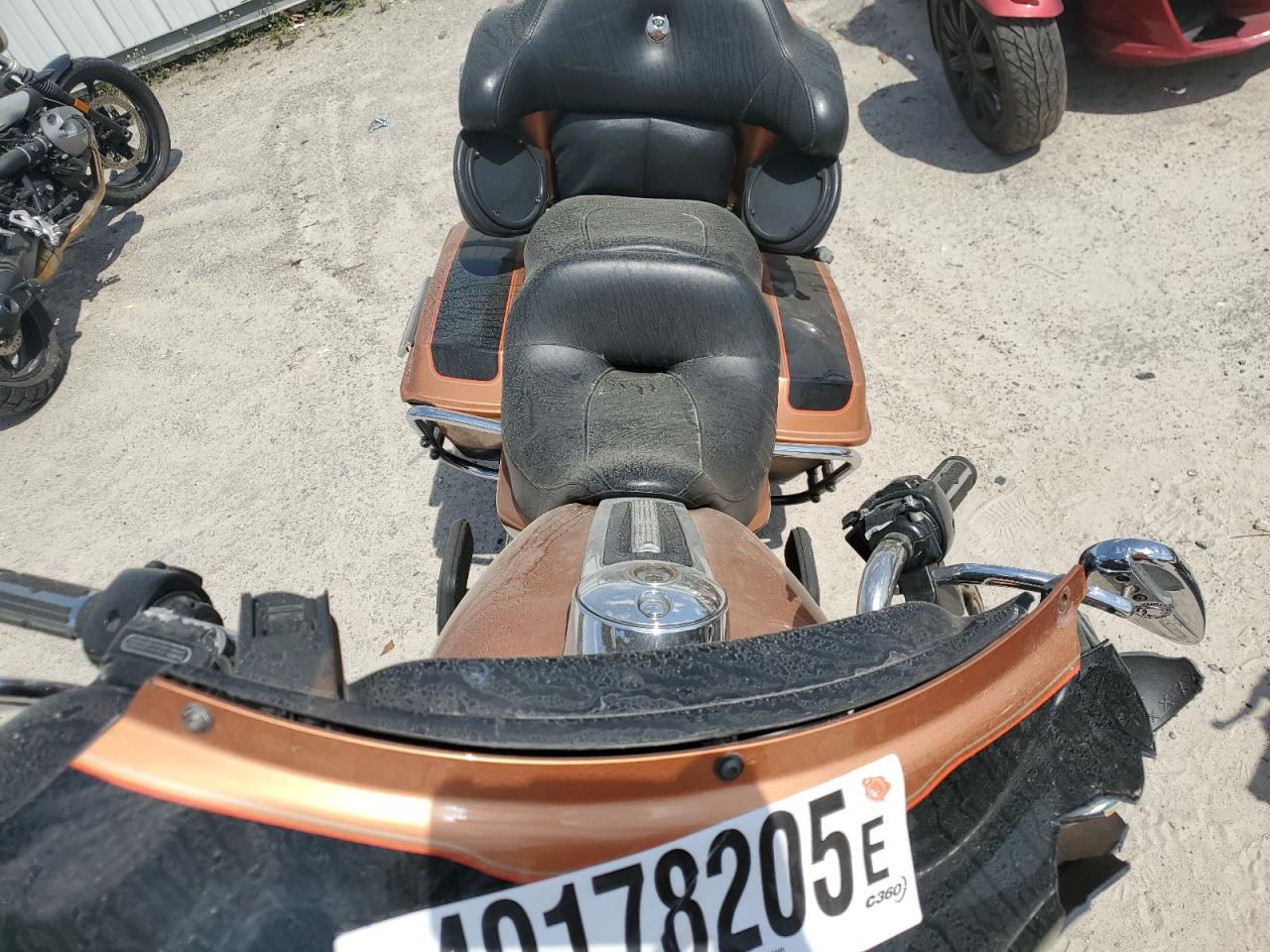 2008 HARLEY-DAVIDSON FLHTCUI 10