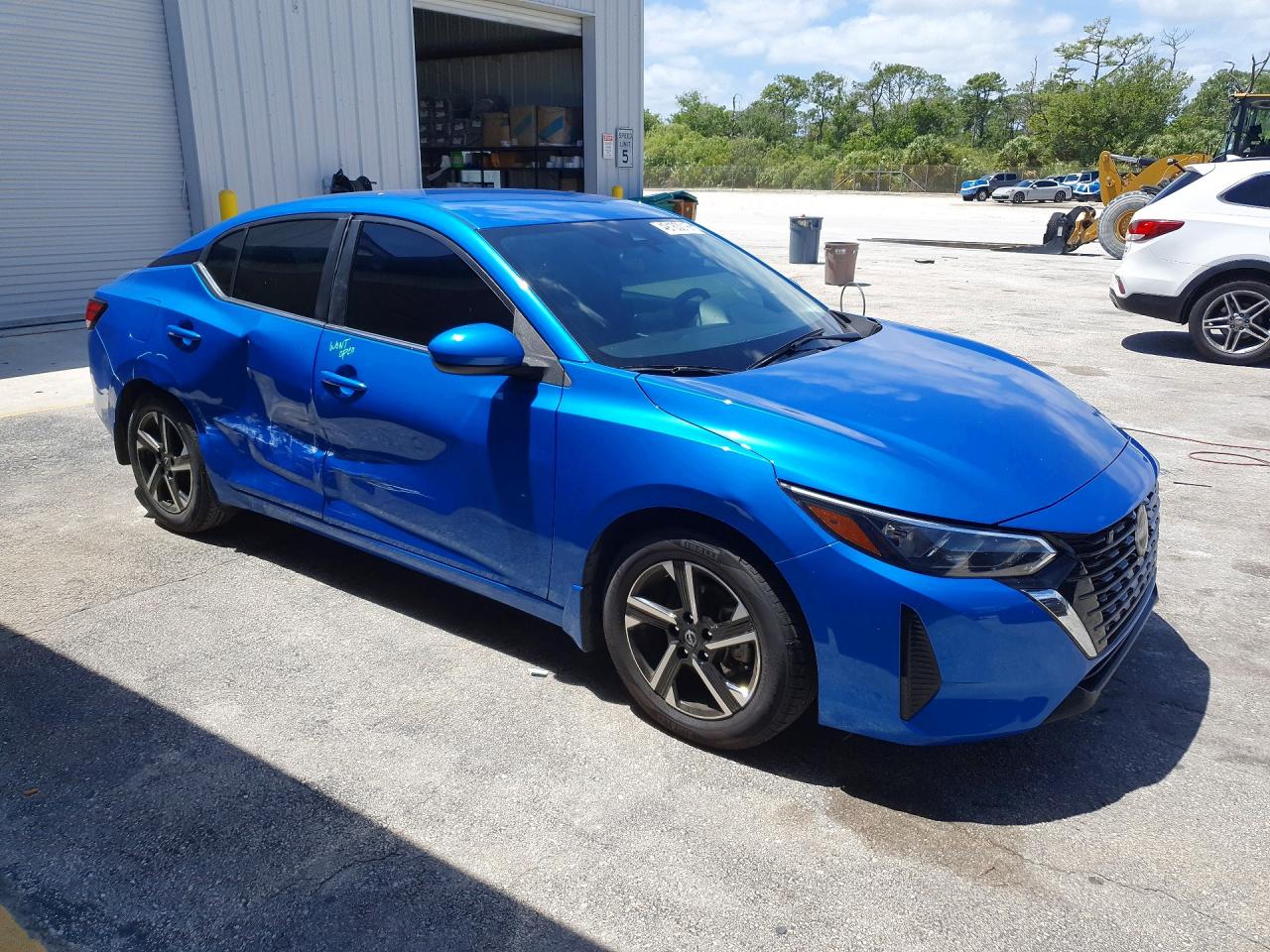 2024 NISSAN SENTRA