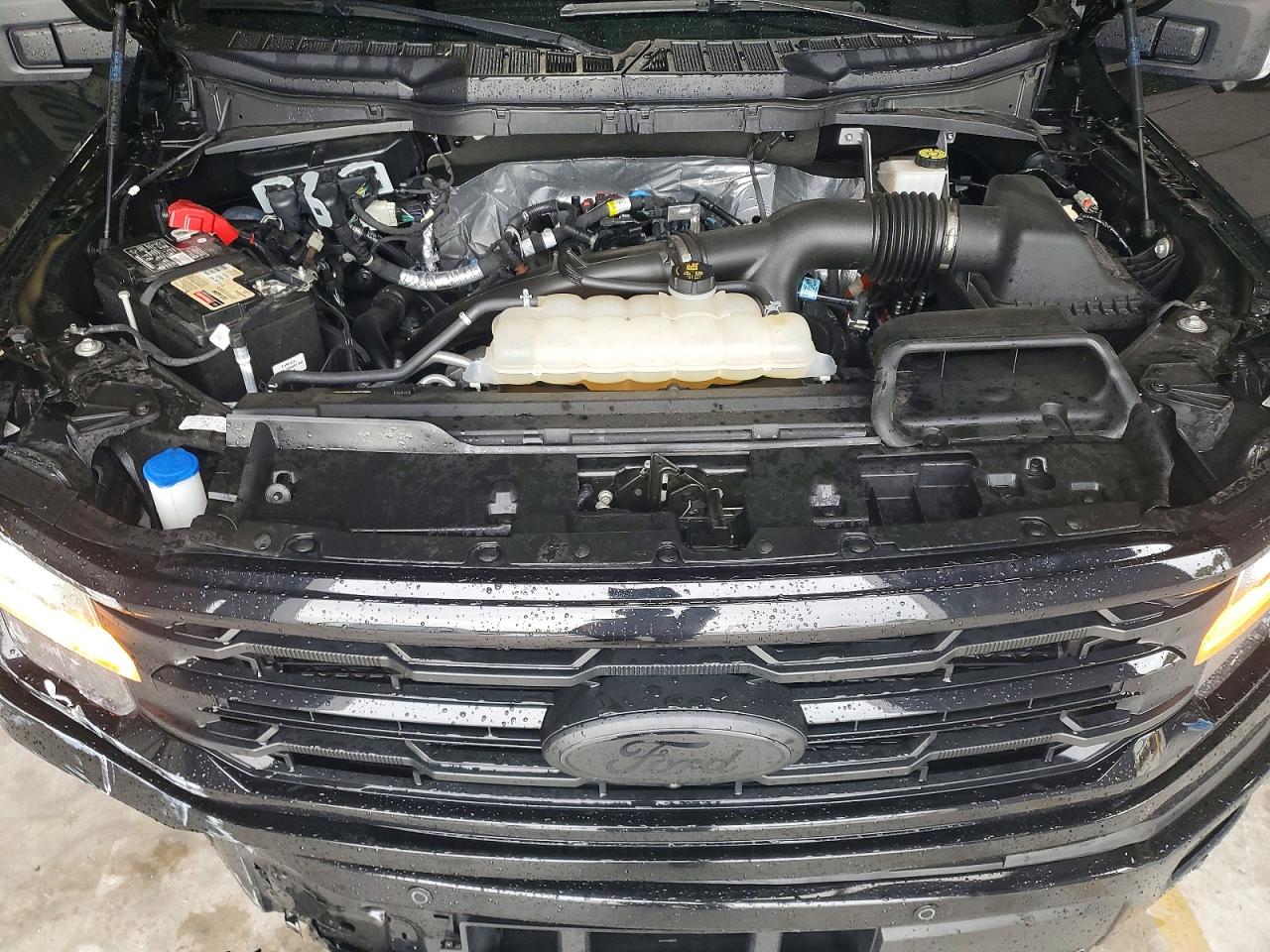 2024 FORD F150