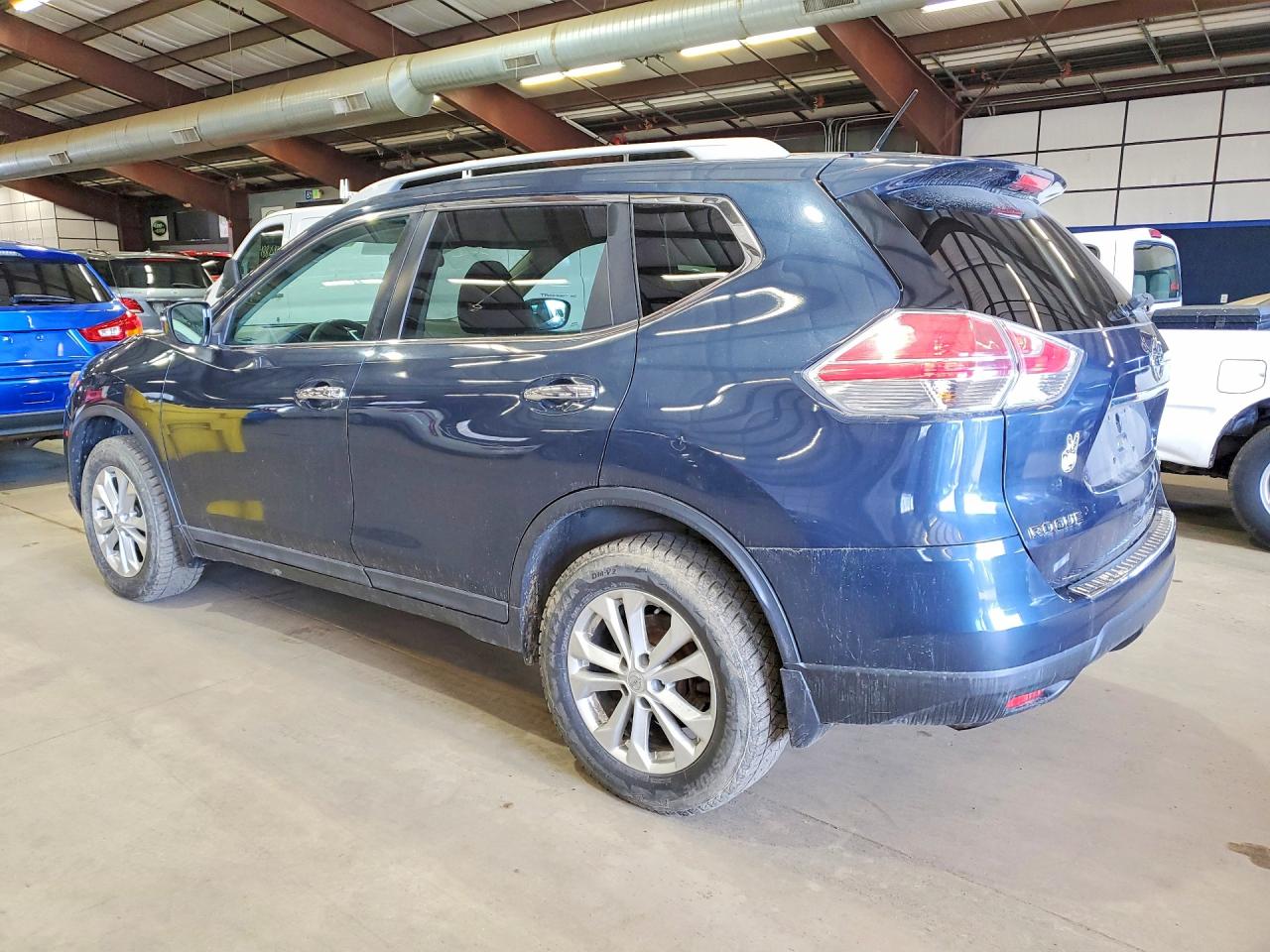 2016 NISSAN ROGUE