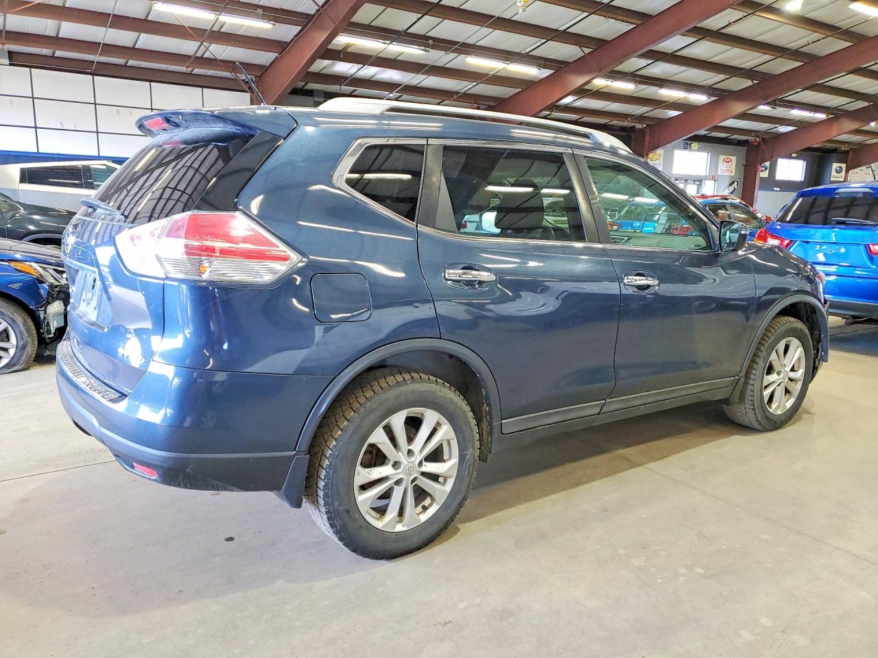 2016 NISSAN ROGUE