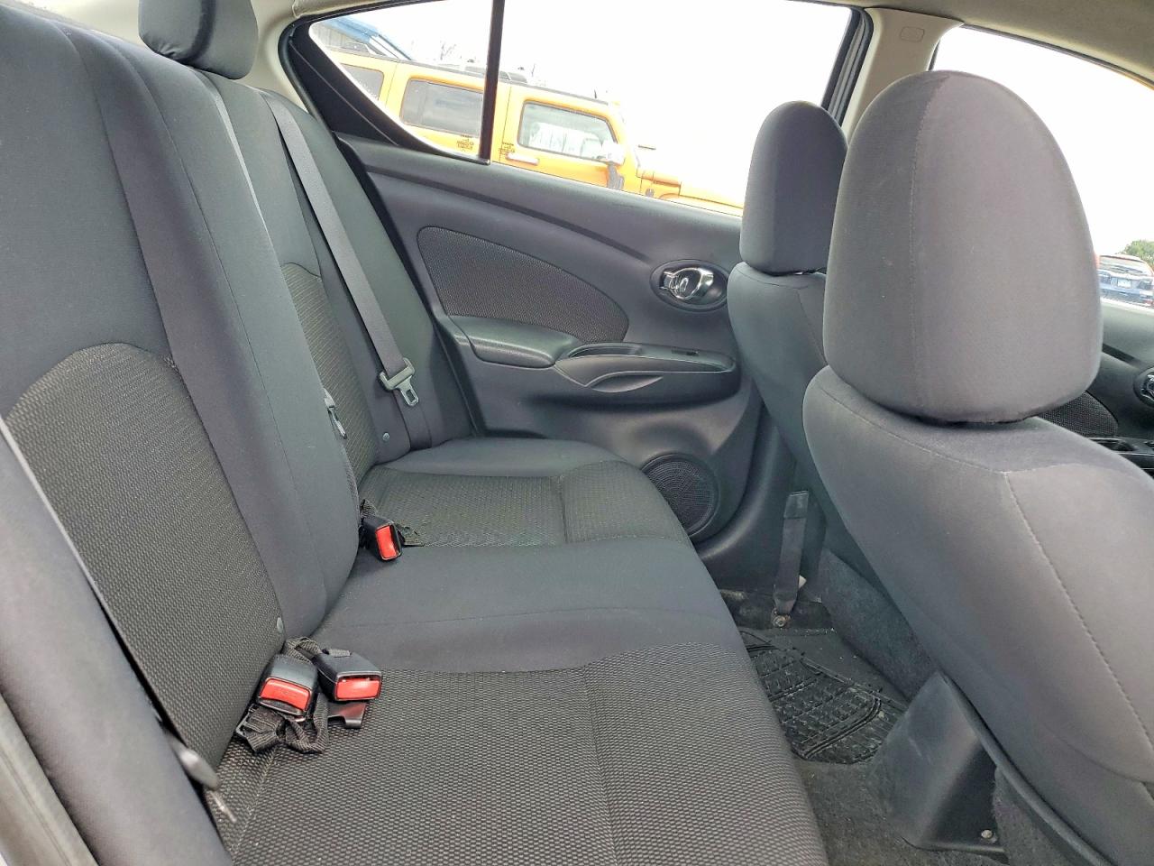2013 NISSAN VERSA