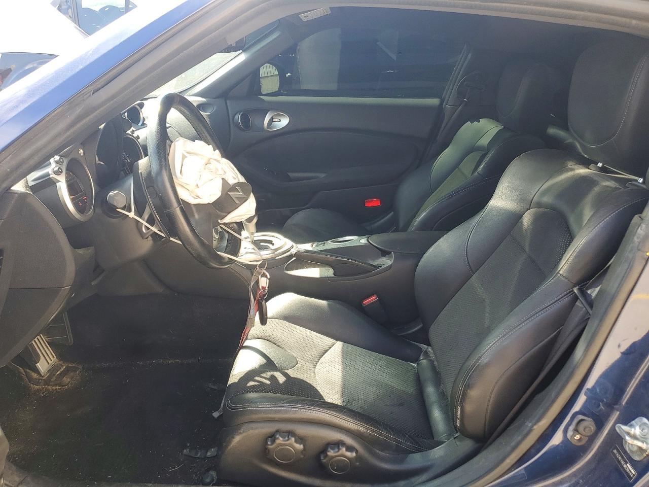 2014 NISSAN 370Z