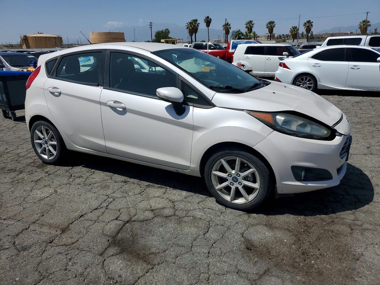 2016 FORD FIESTA