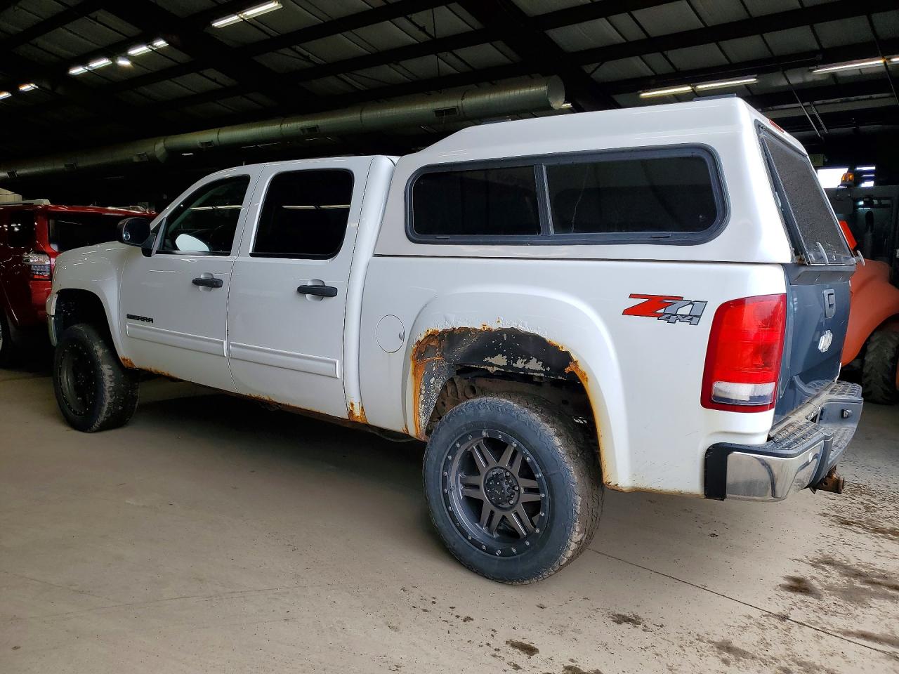 2013 GMC SIERRA