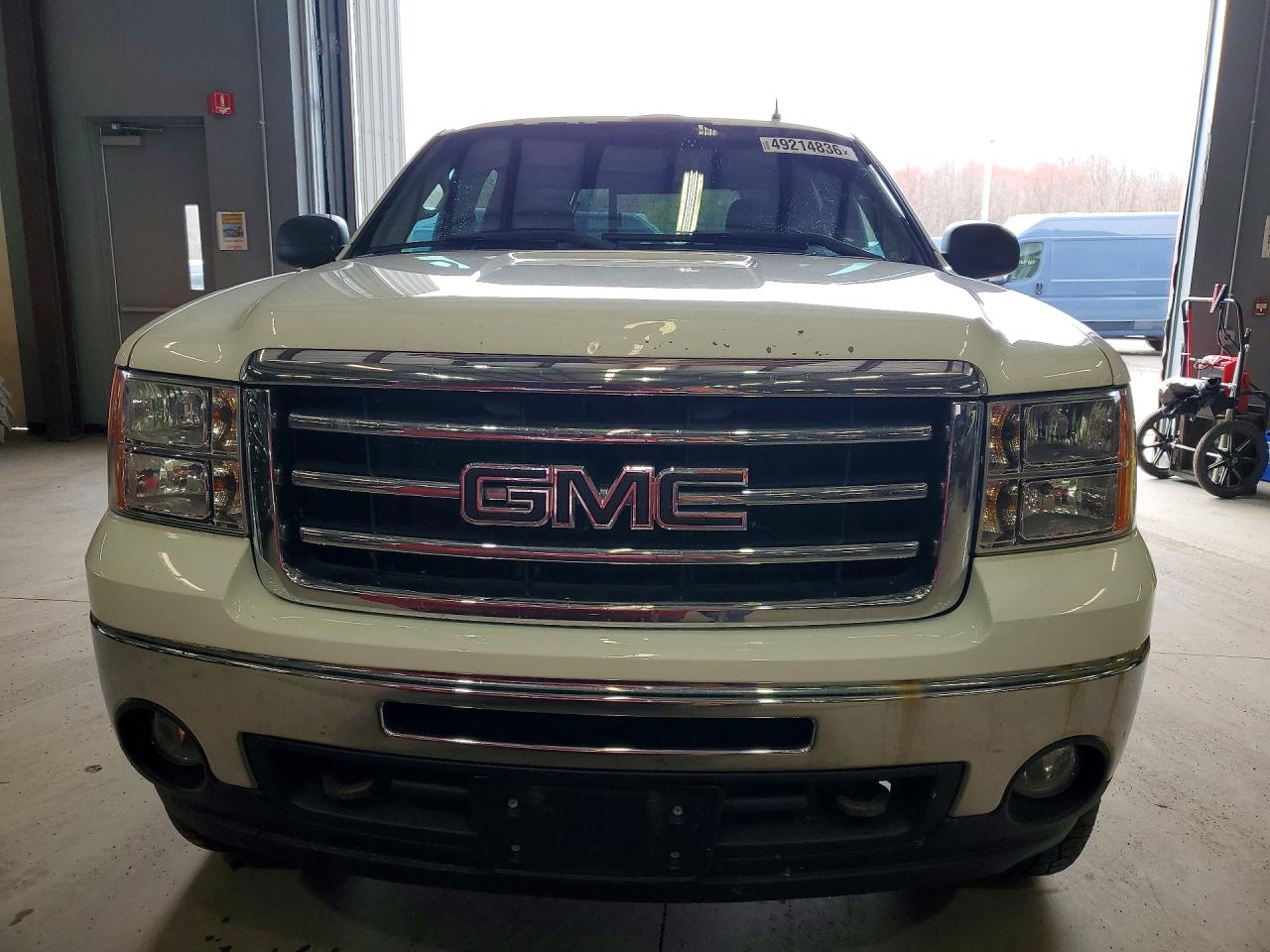 2013 GMC SIERRA