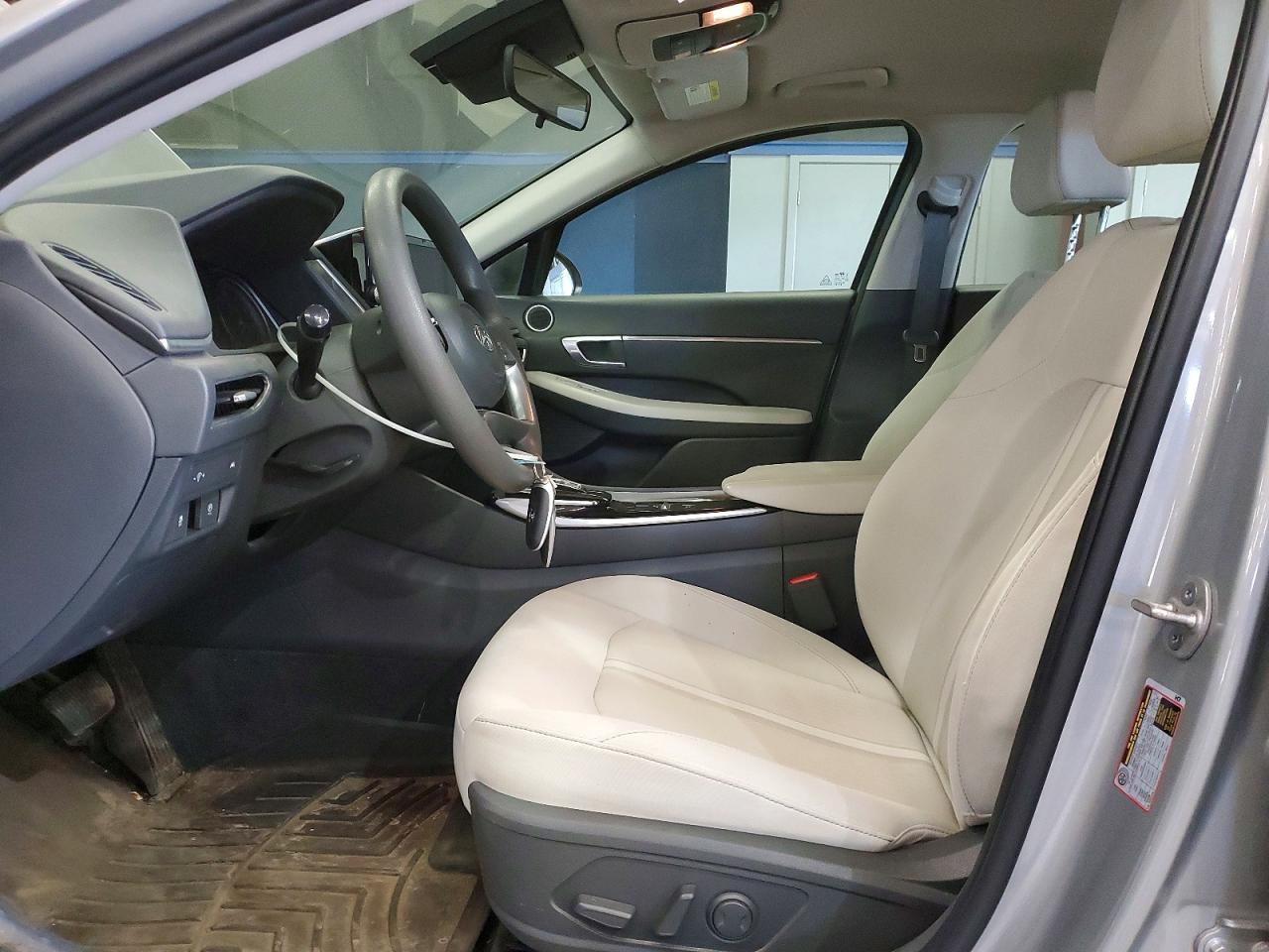 2023 HYUNDAI SONATA