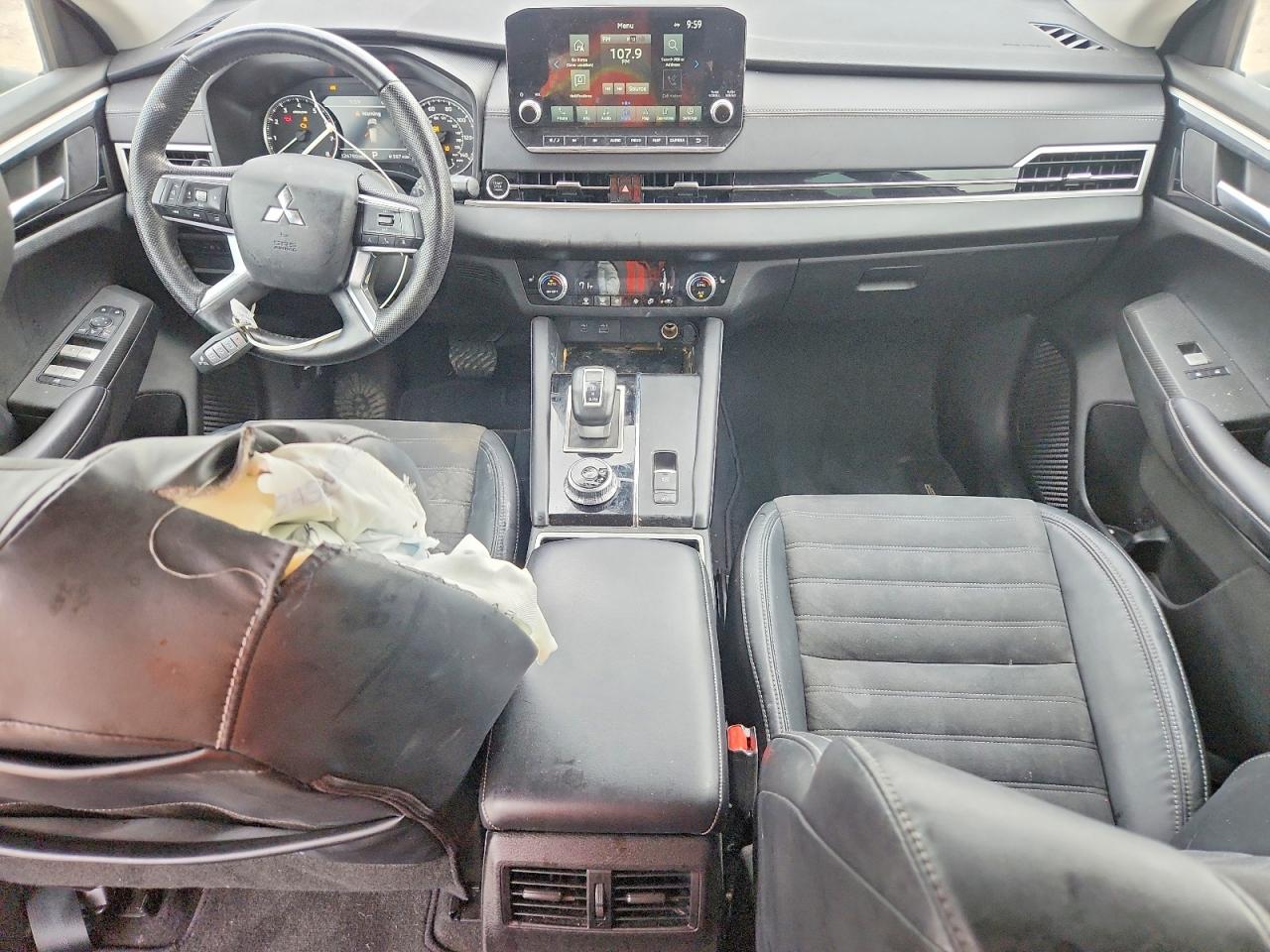 2023 MITSUBISHI OUTLANDER