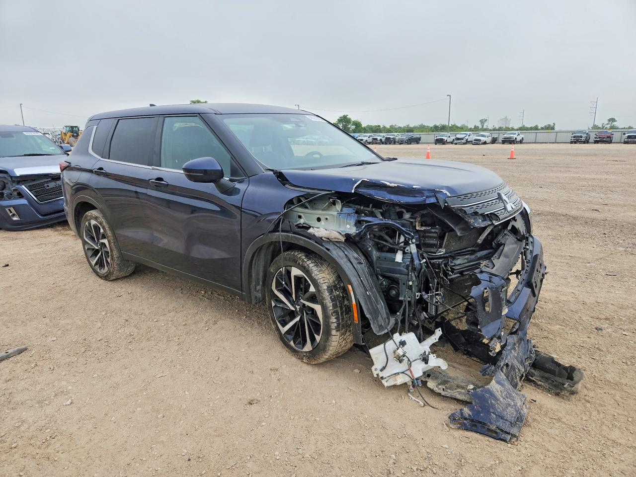 2023 MITSUBISHI OUTLANDER