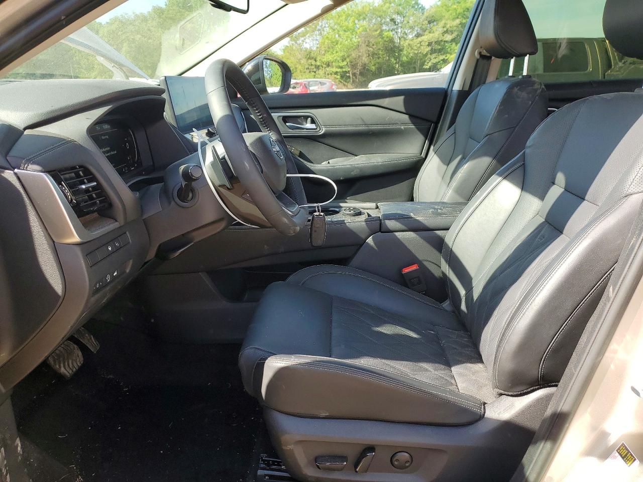 2026 NISSAN ROGUE