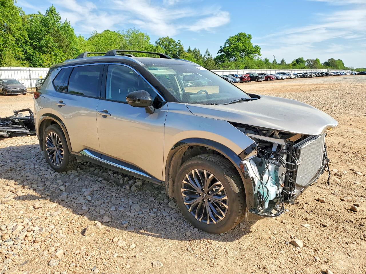 2026 NISSAN ROGUE