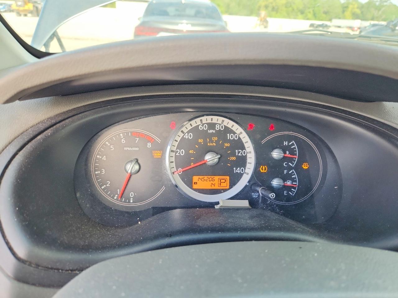 2008 NISSAN QUEST