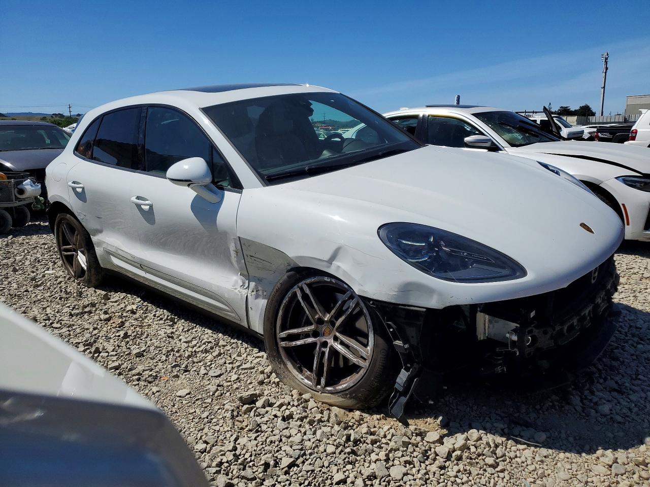 2023 PORSCHE MACAN