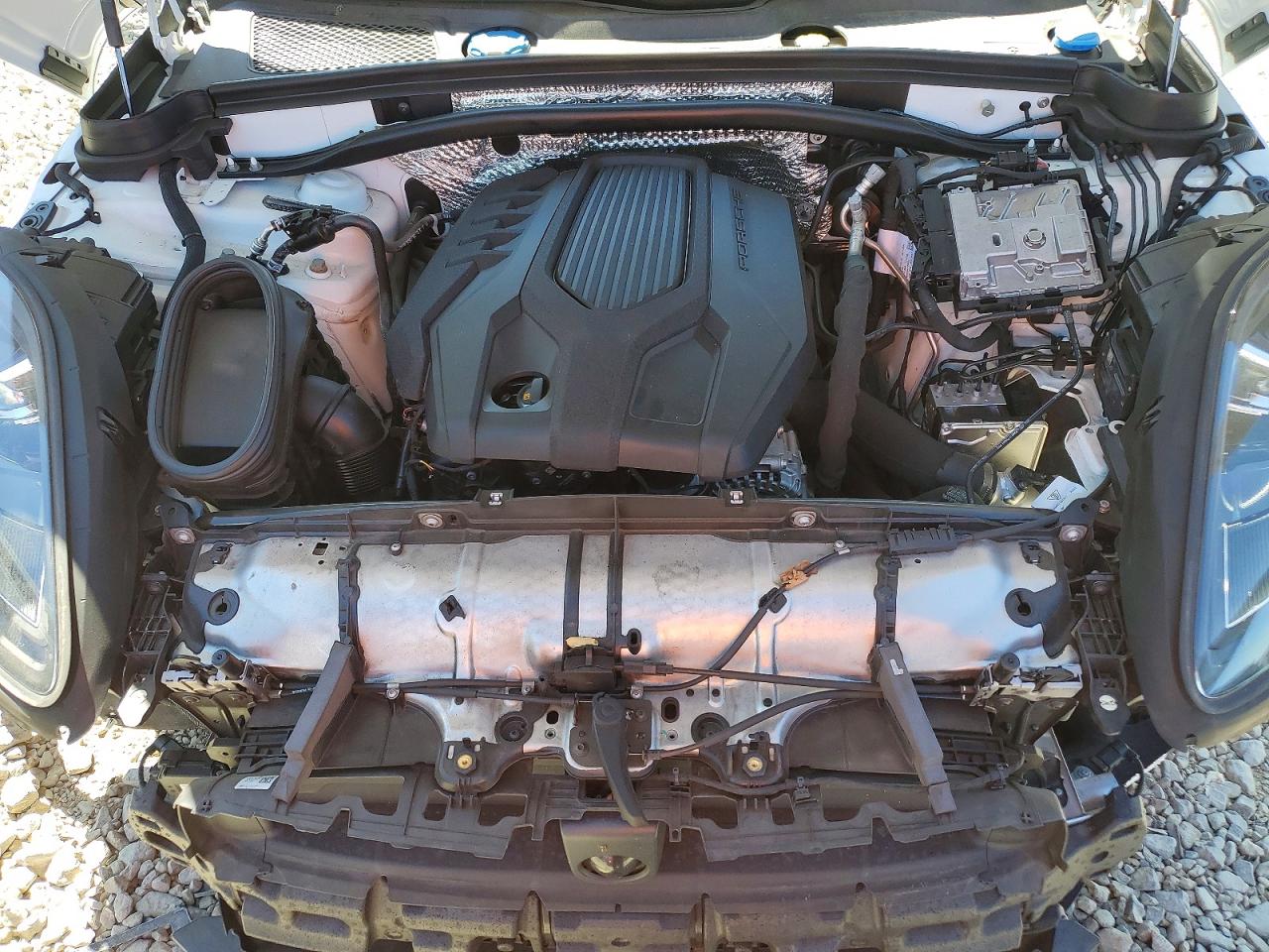 2023 PORSCHE MACAN