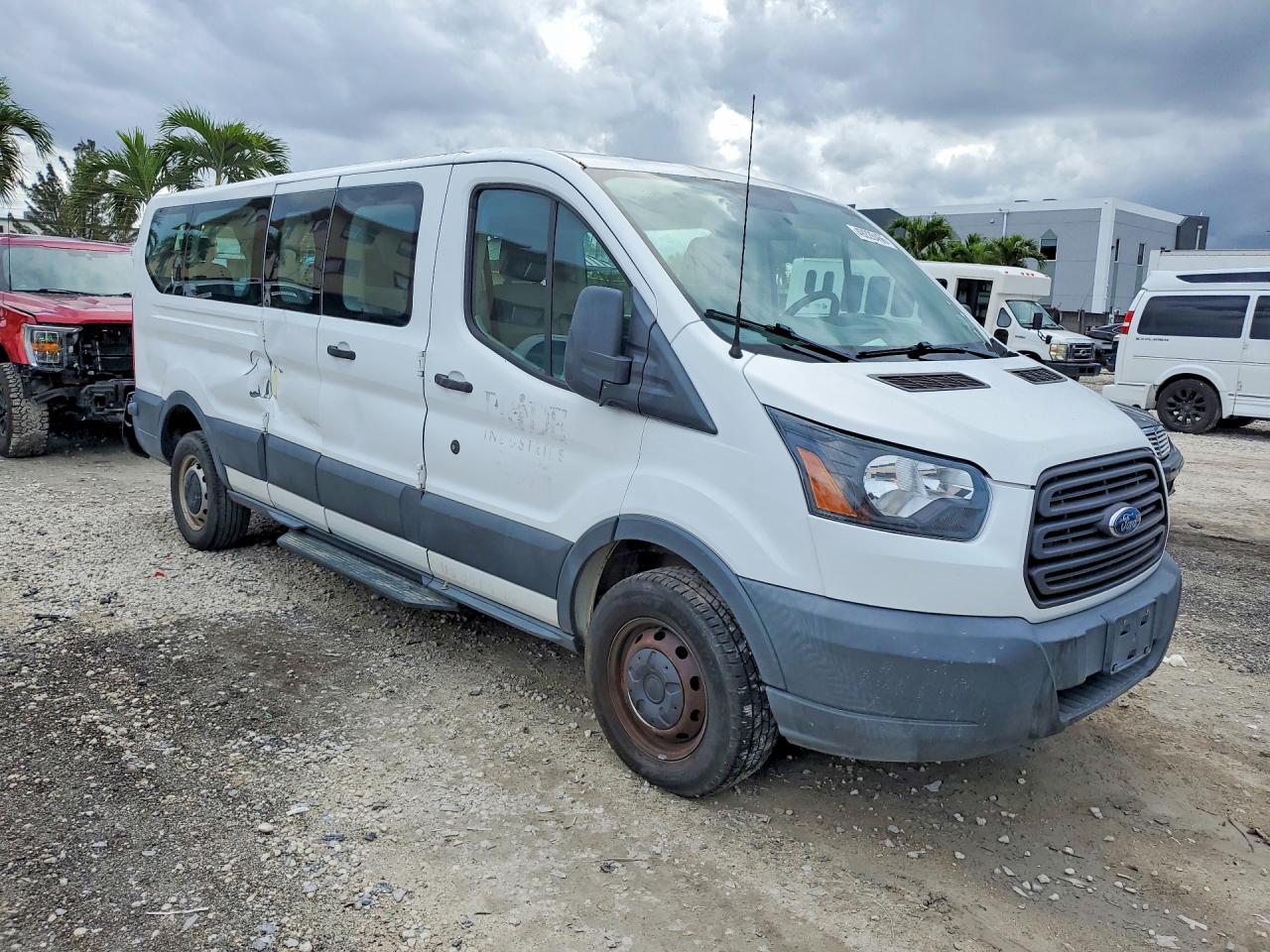 2015 FORD TRANSIT