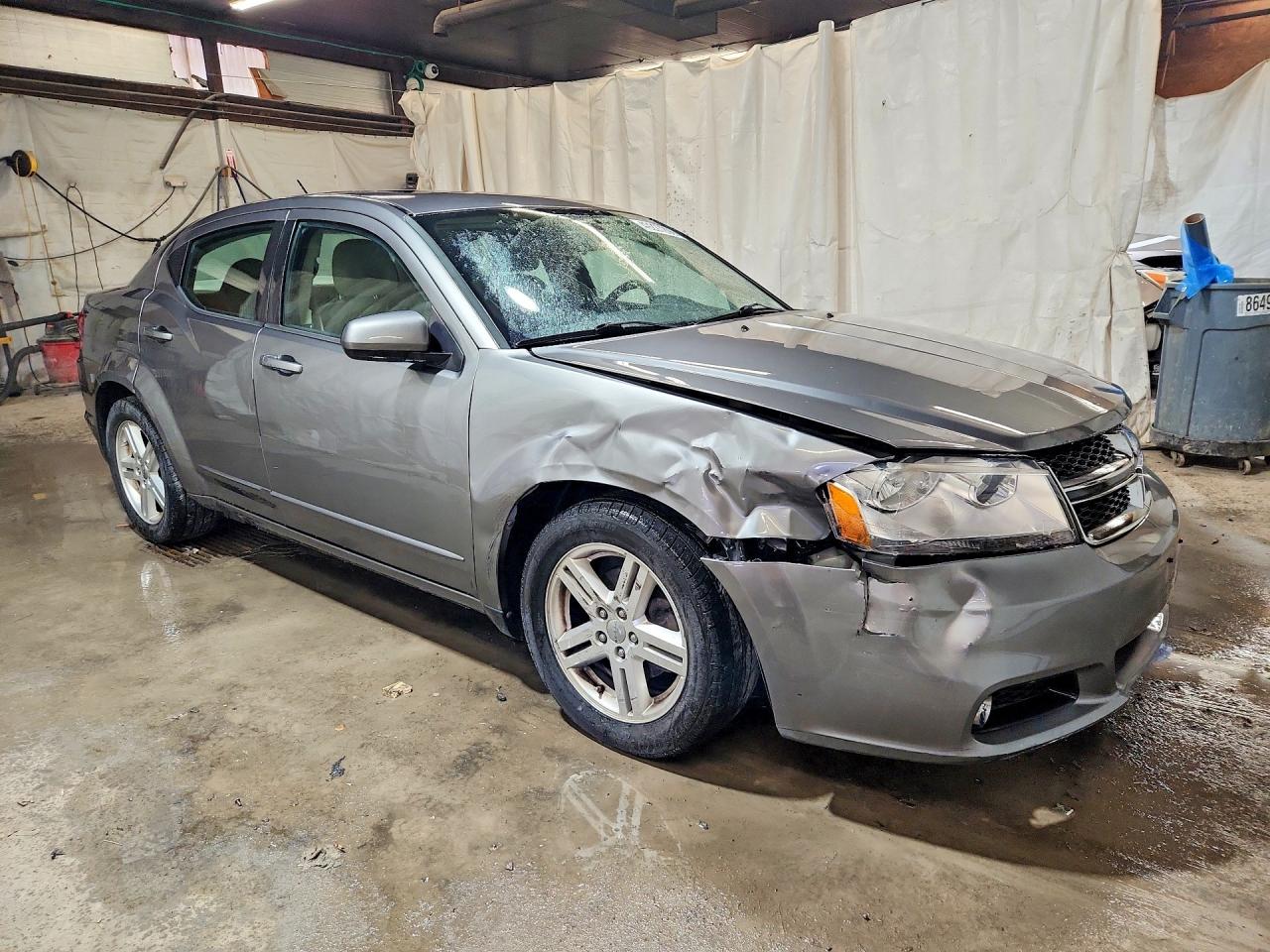 2013 DODGE AVENGER