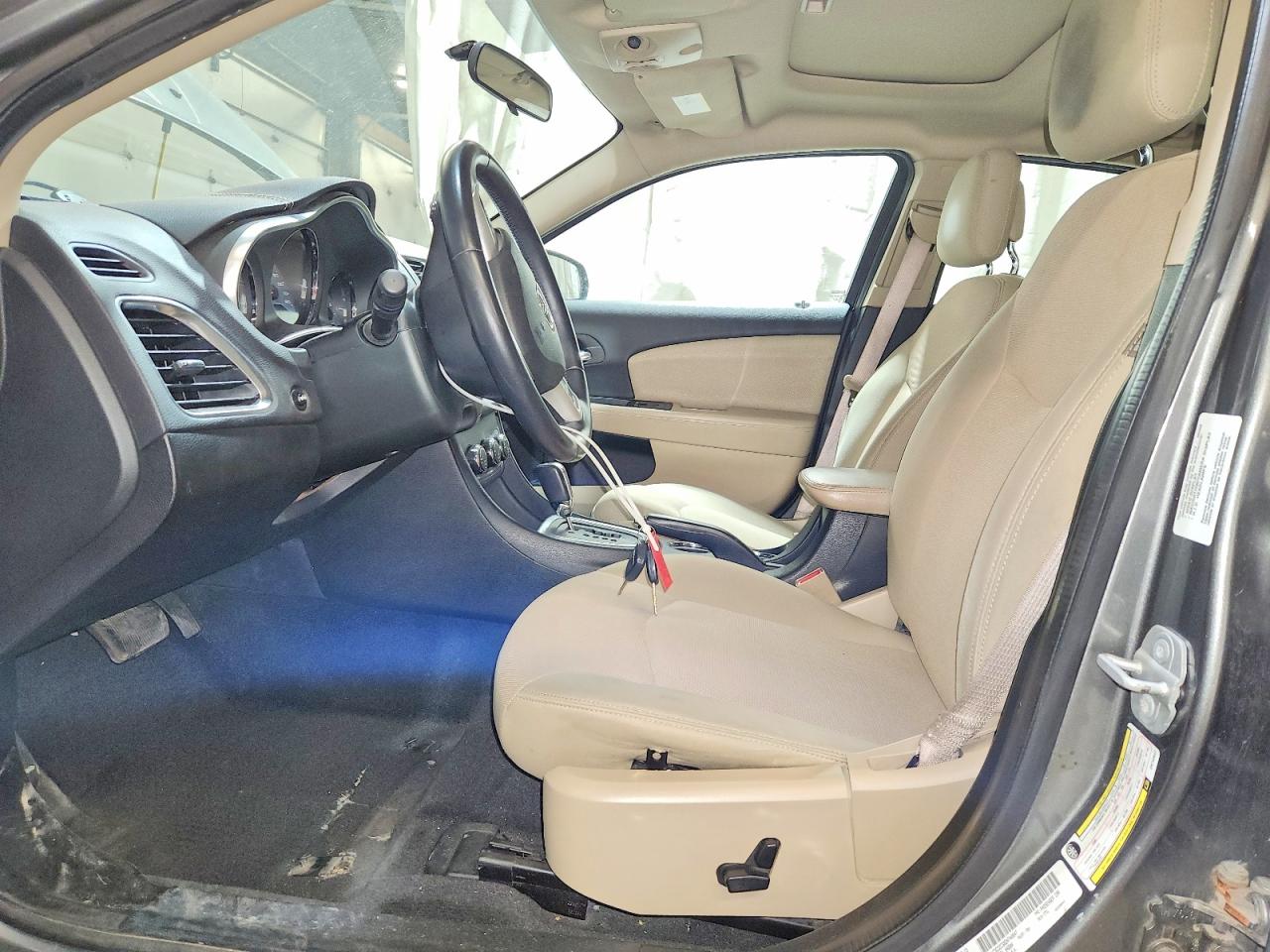 2013 DODGE AVENGER