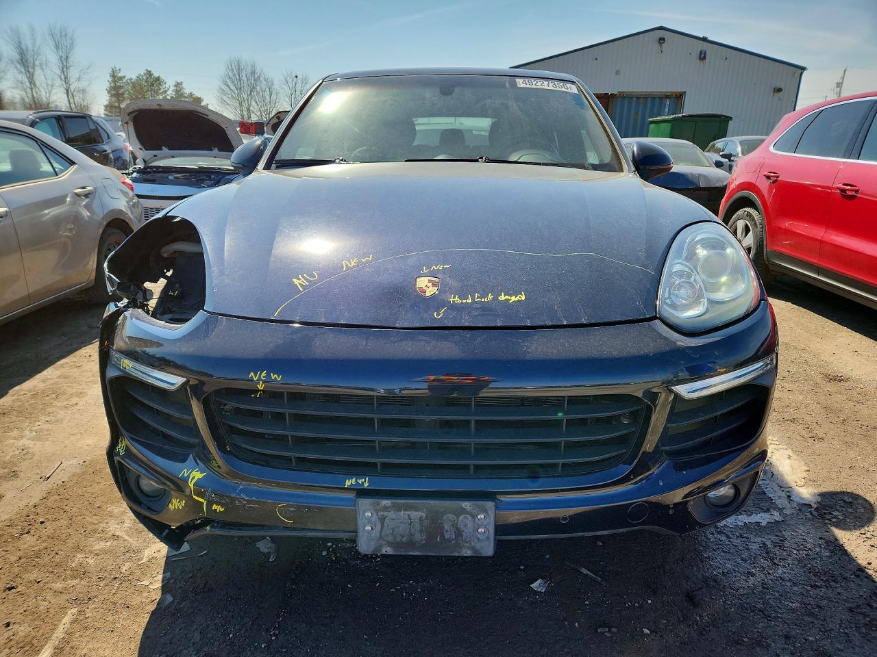 2016 PORSCHE CAYENNE AW