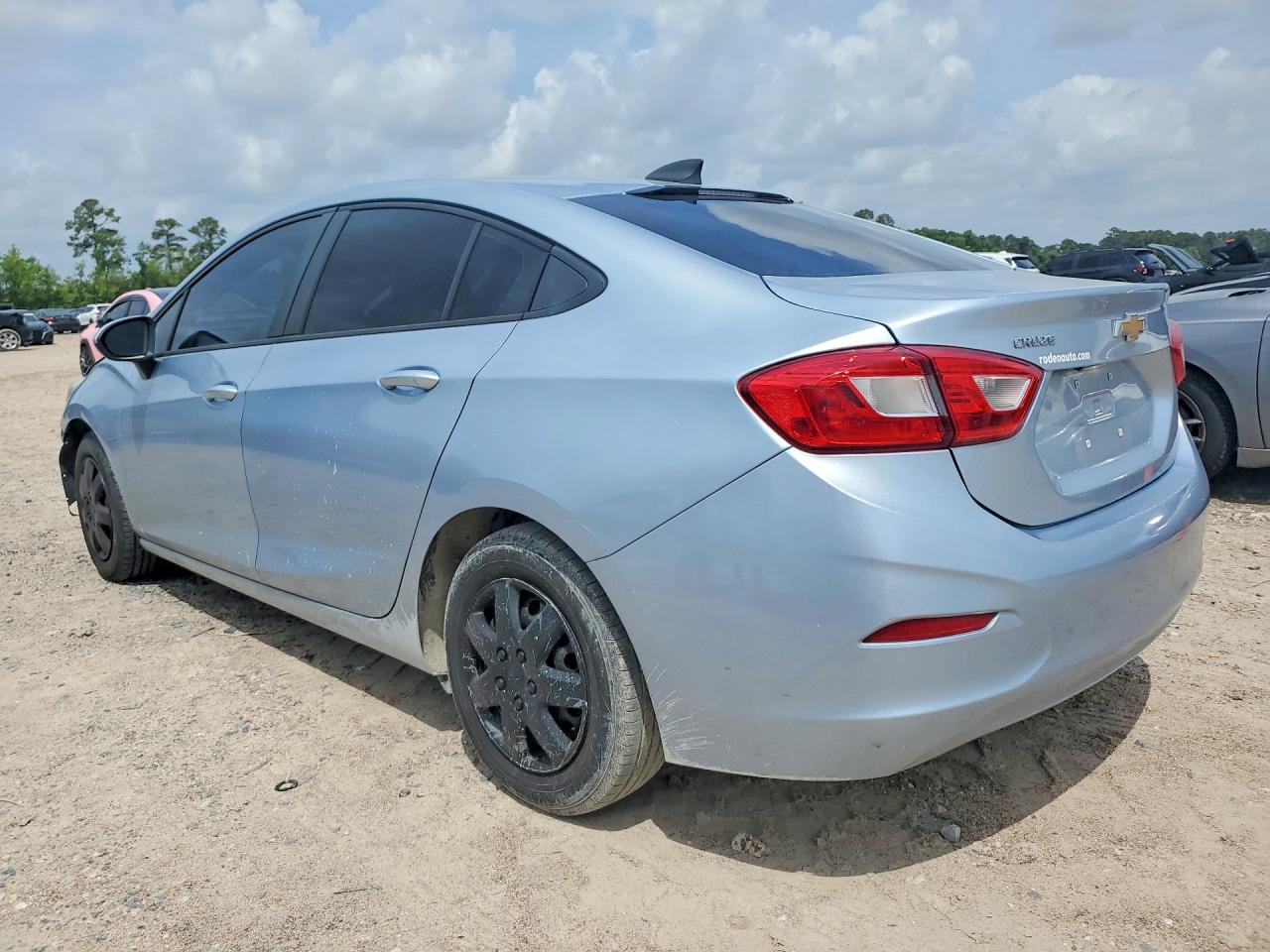 2018 CHEVROLET CRUZE