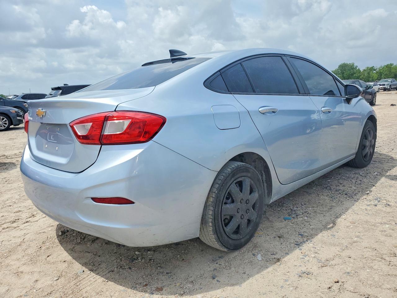 2018 CHEVROLET CRUZE