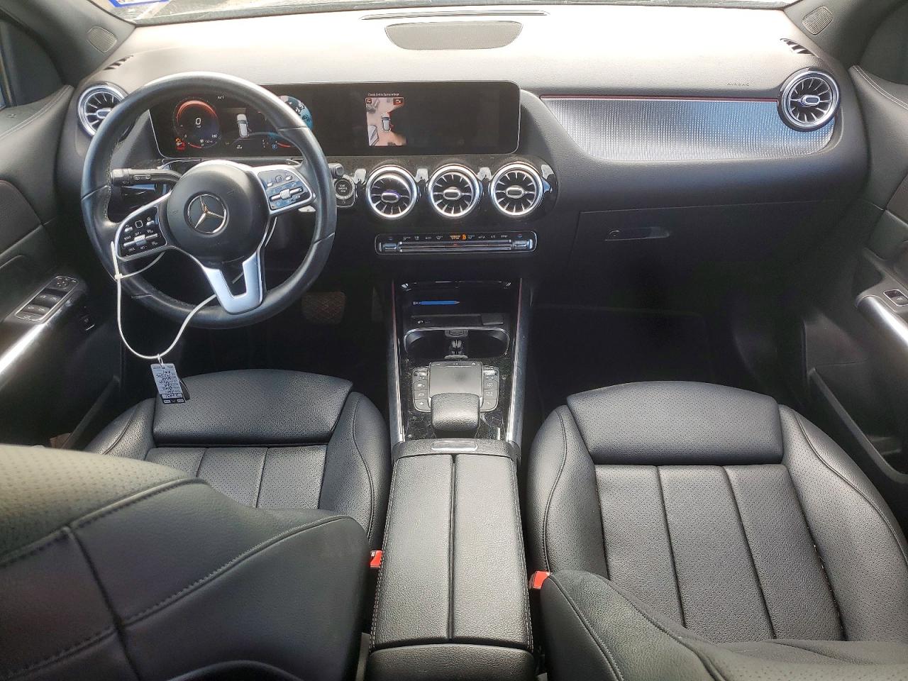 2021 MERCEDES-BENZ GLA-CLASS