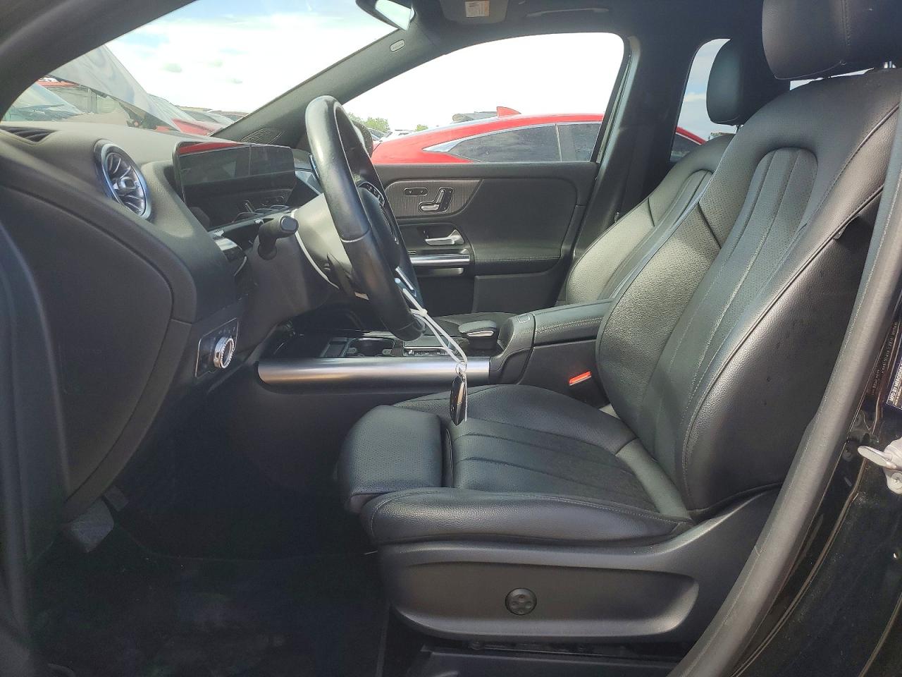 2021 MERCEDES-BENZ GLA-CLASS