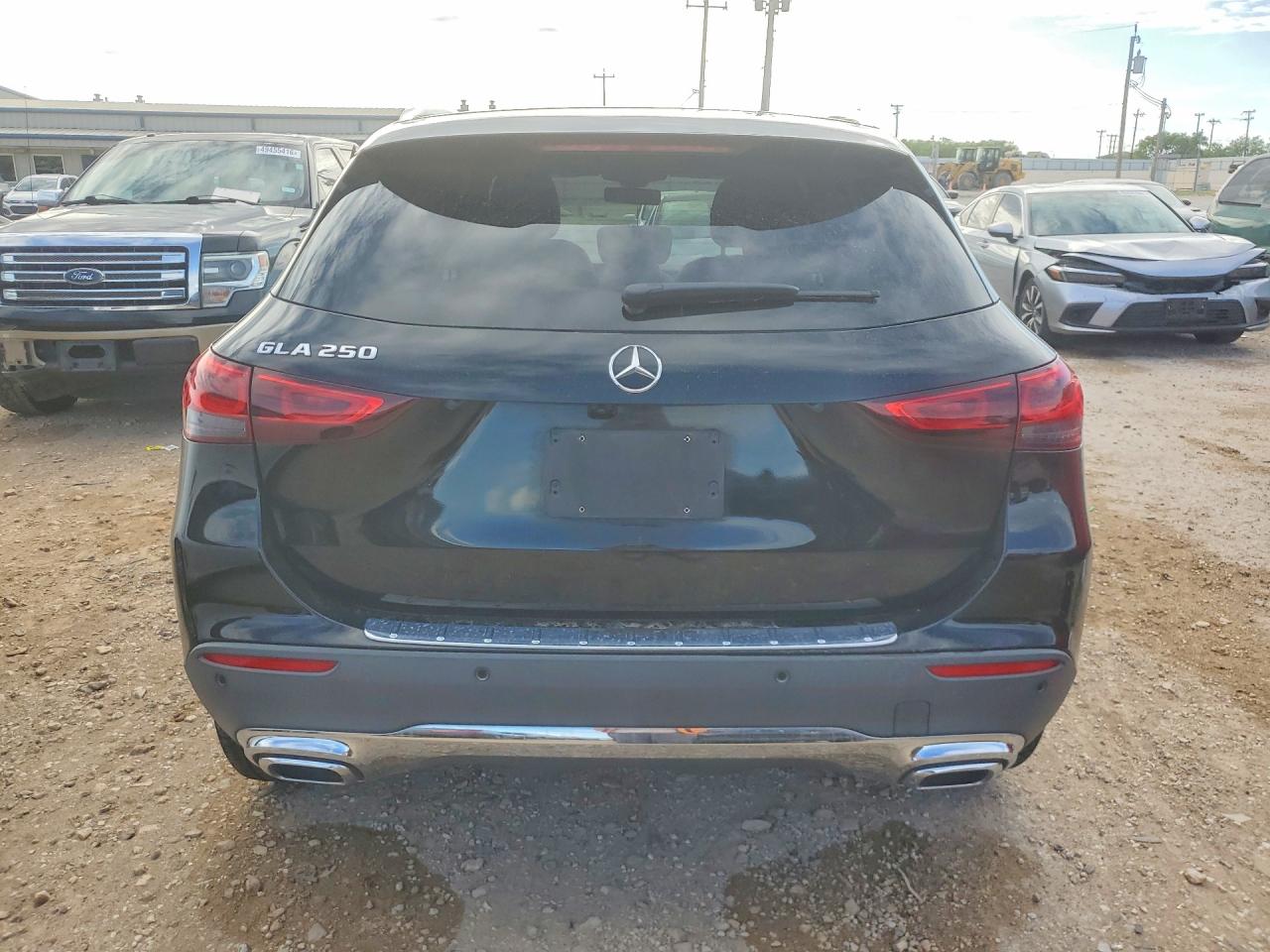 2021 MERCEDES-BENZ GLA-CLASS