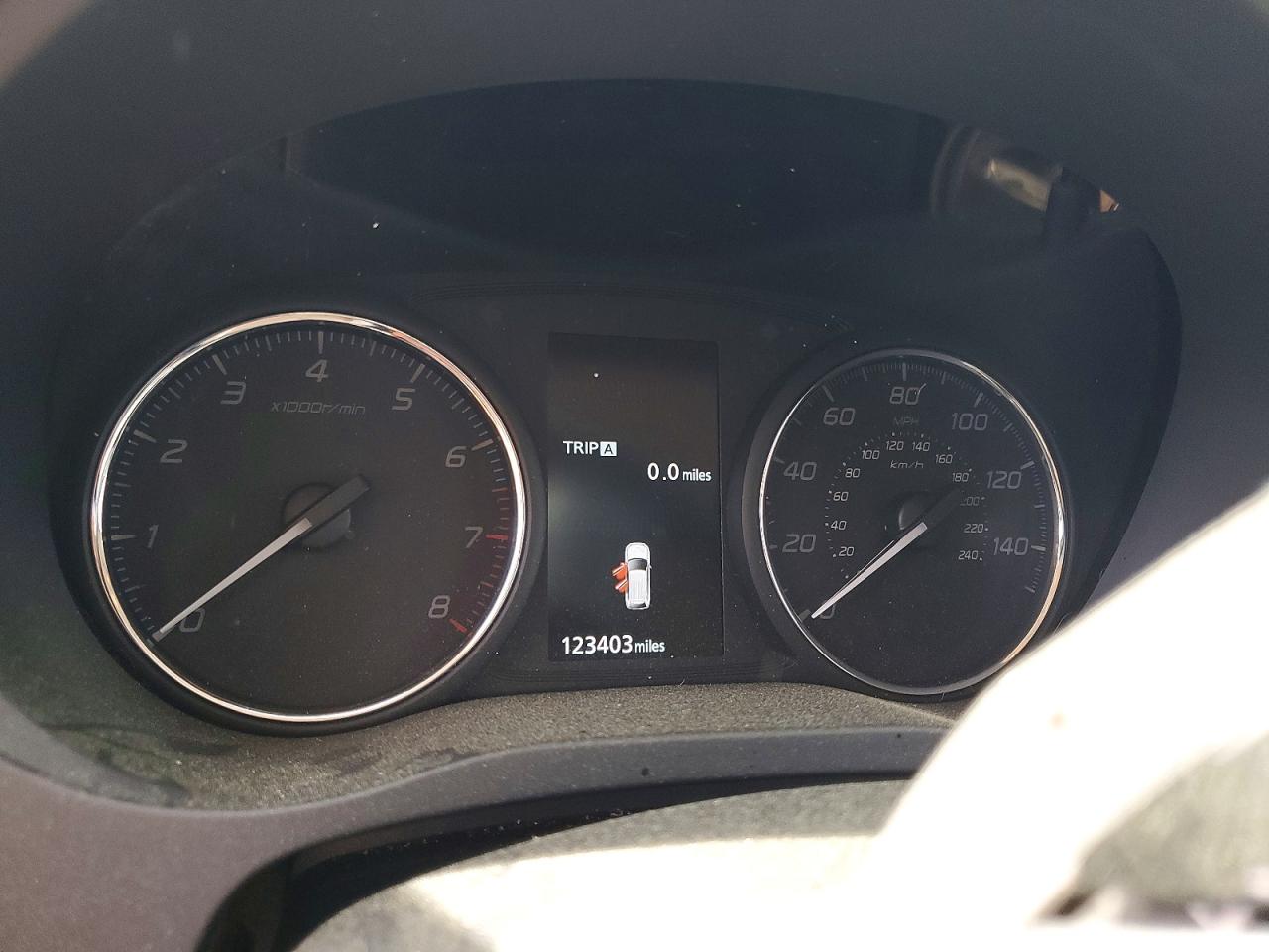 2019 MITSUBISHI OUTLANDER