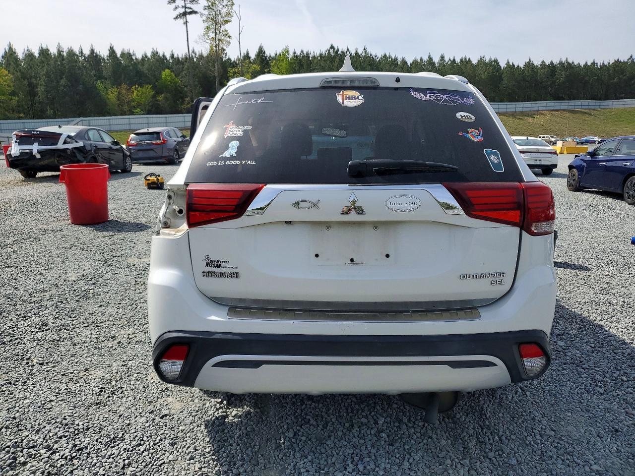 2019 MITSUBISHI OUTLANDER