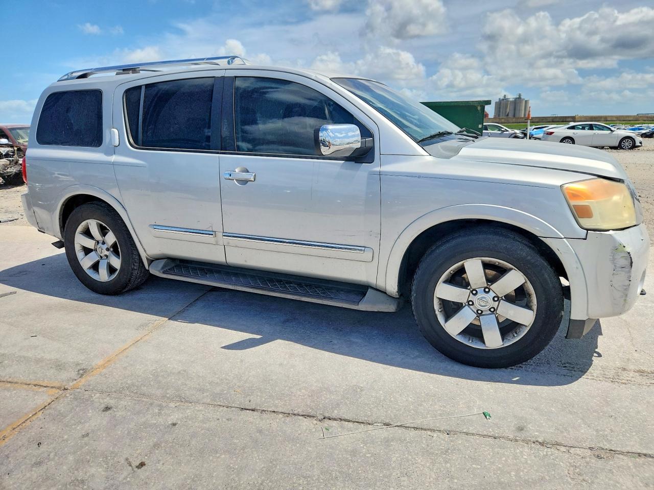 2012 NISSAN ARMADA