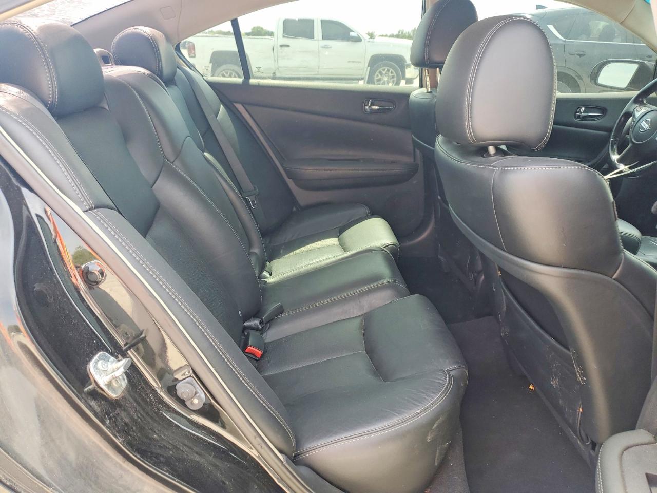 2011 NISSAN MAXIMA