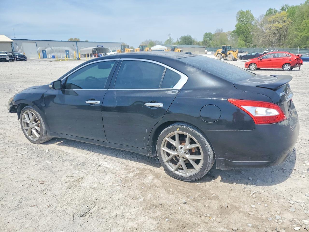 2011 NISSAN MAXIMA