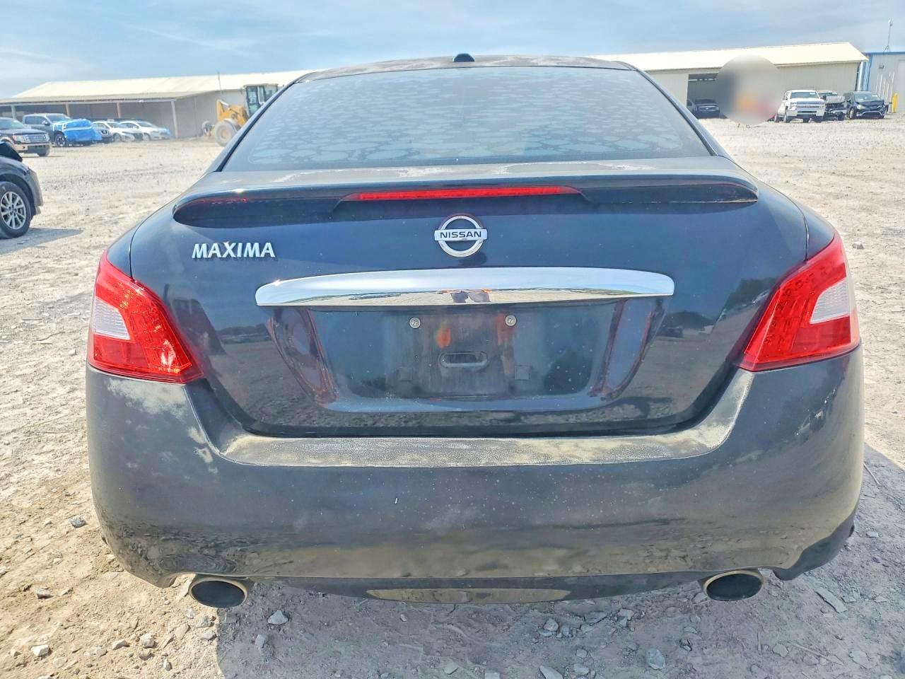 2011 NISSAN MAXIMA