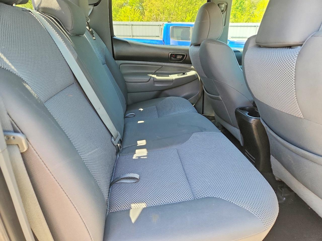 2014 TOYOTA TACOMA